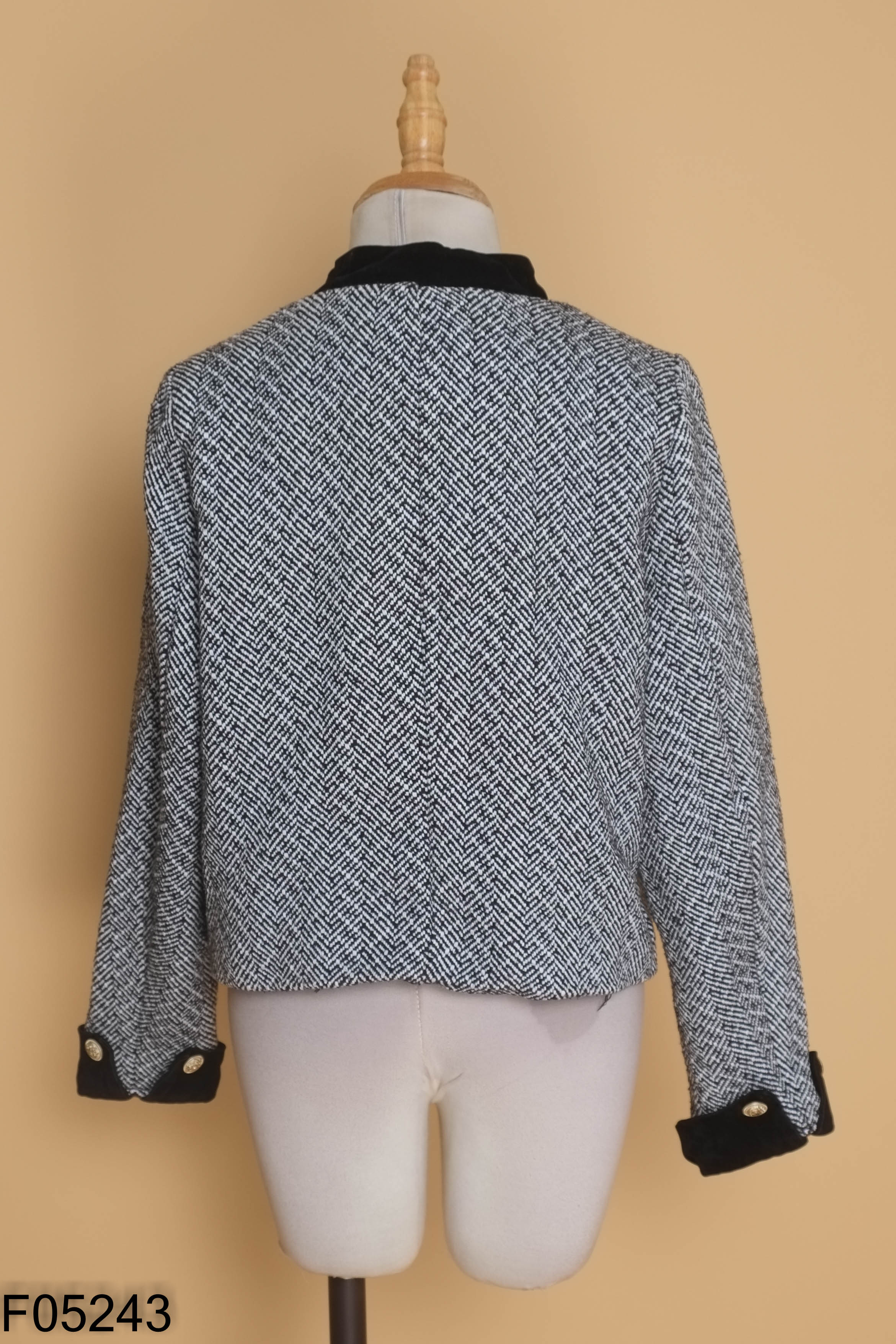 Áo dạ tweed đen MIIN họa tiết