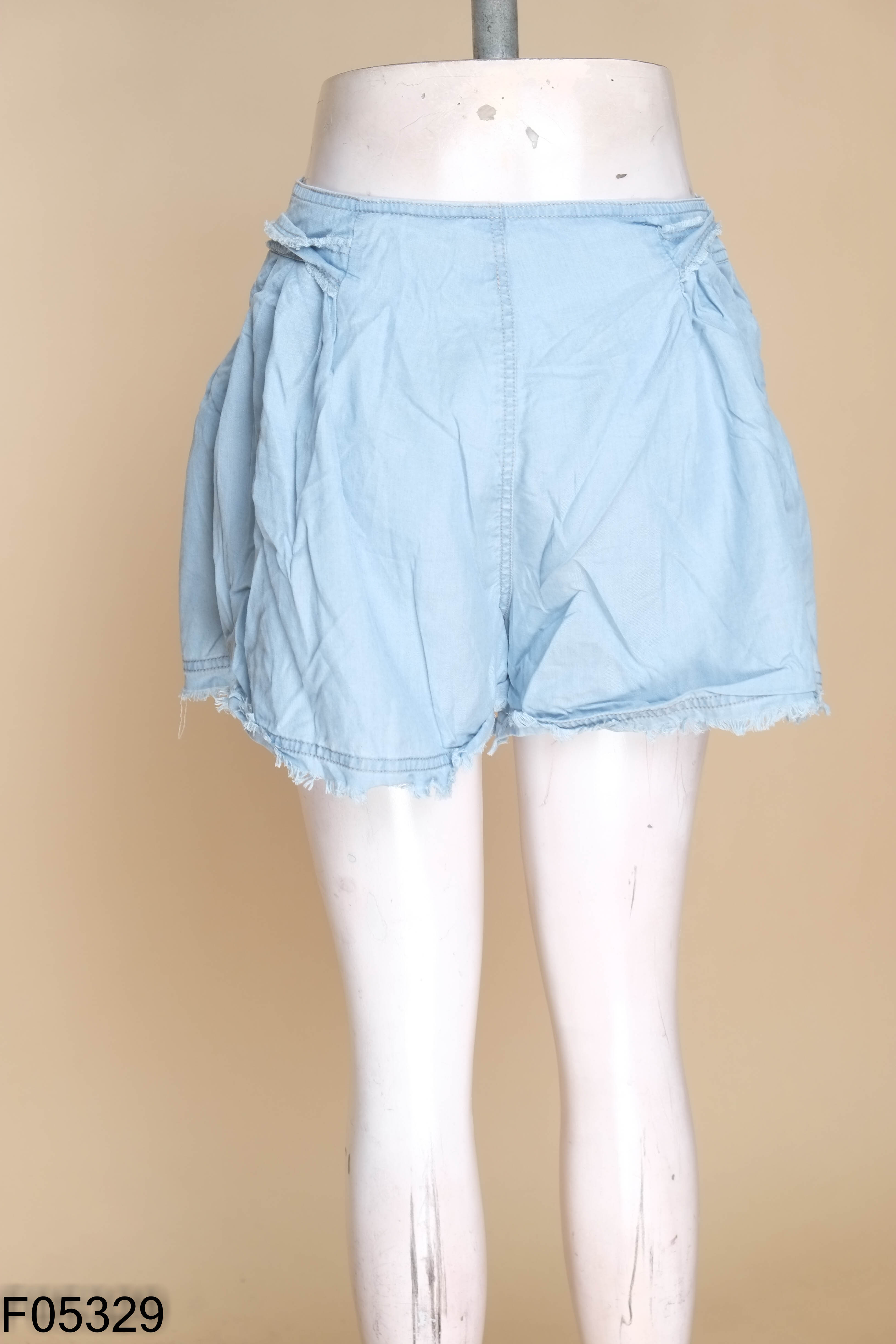 Quần shorts EVA DE EVA jeans xanh