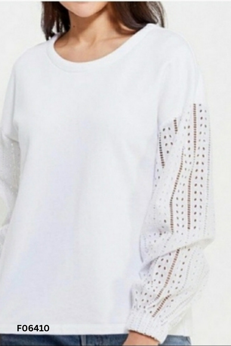 Áo kiểu trắng tay ren