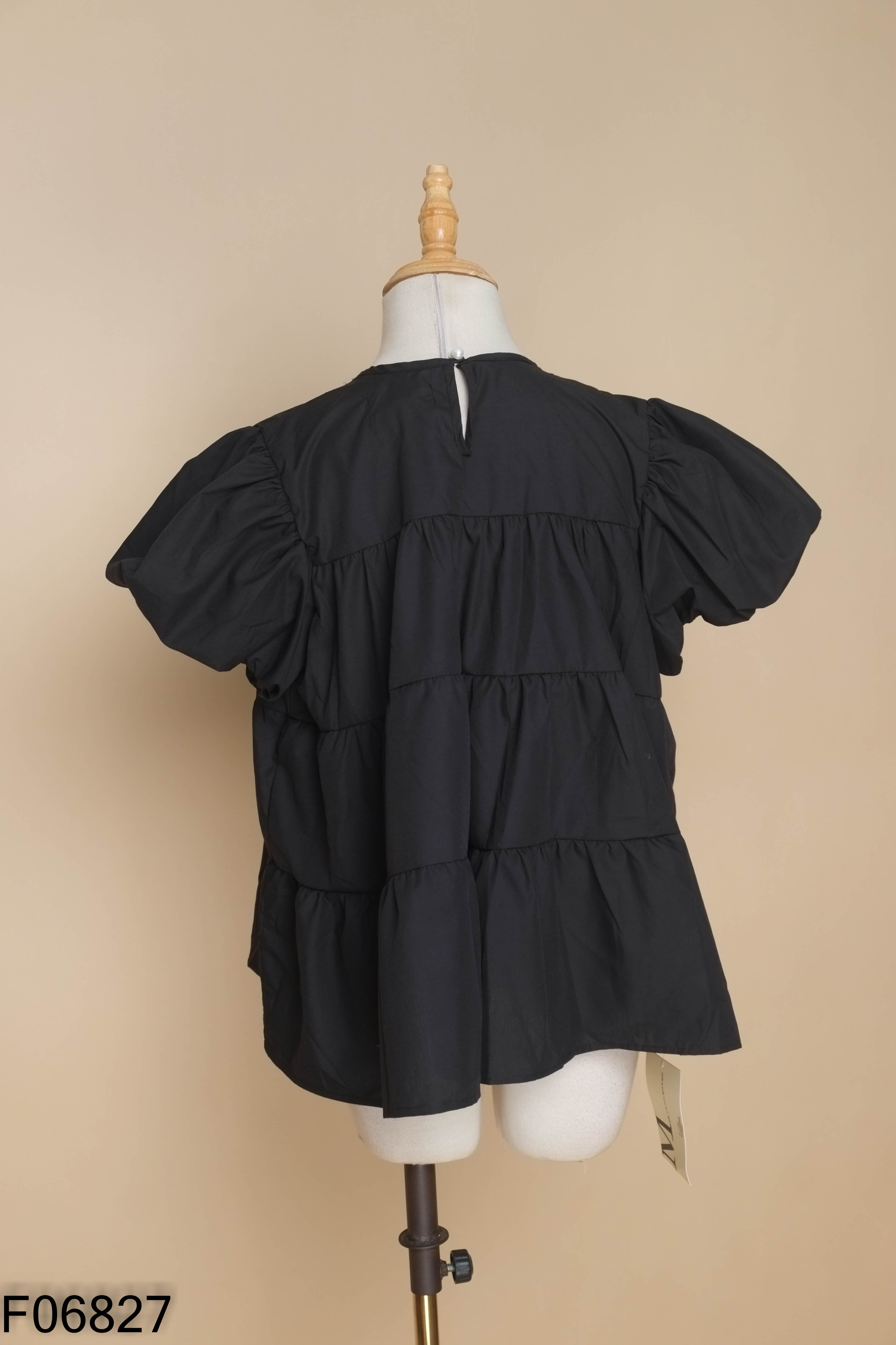 NEWTAG Áo The MONSTIER Club babydoll đen