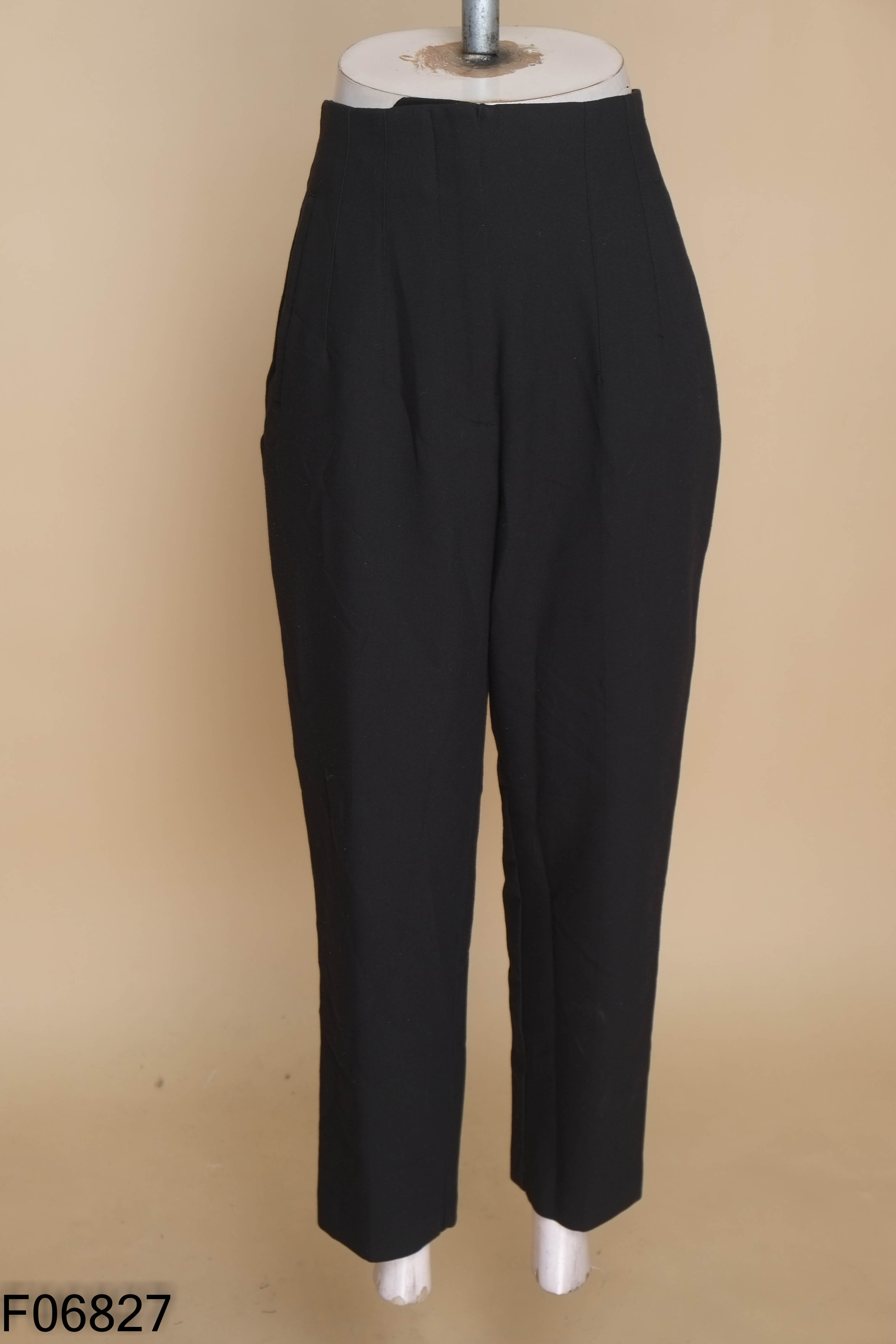 Quần ZARA baggy vải đen