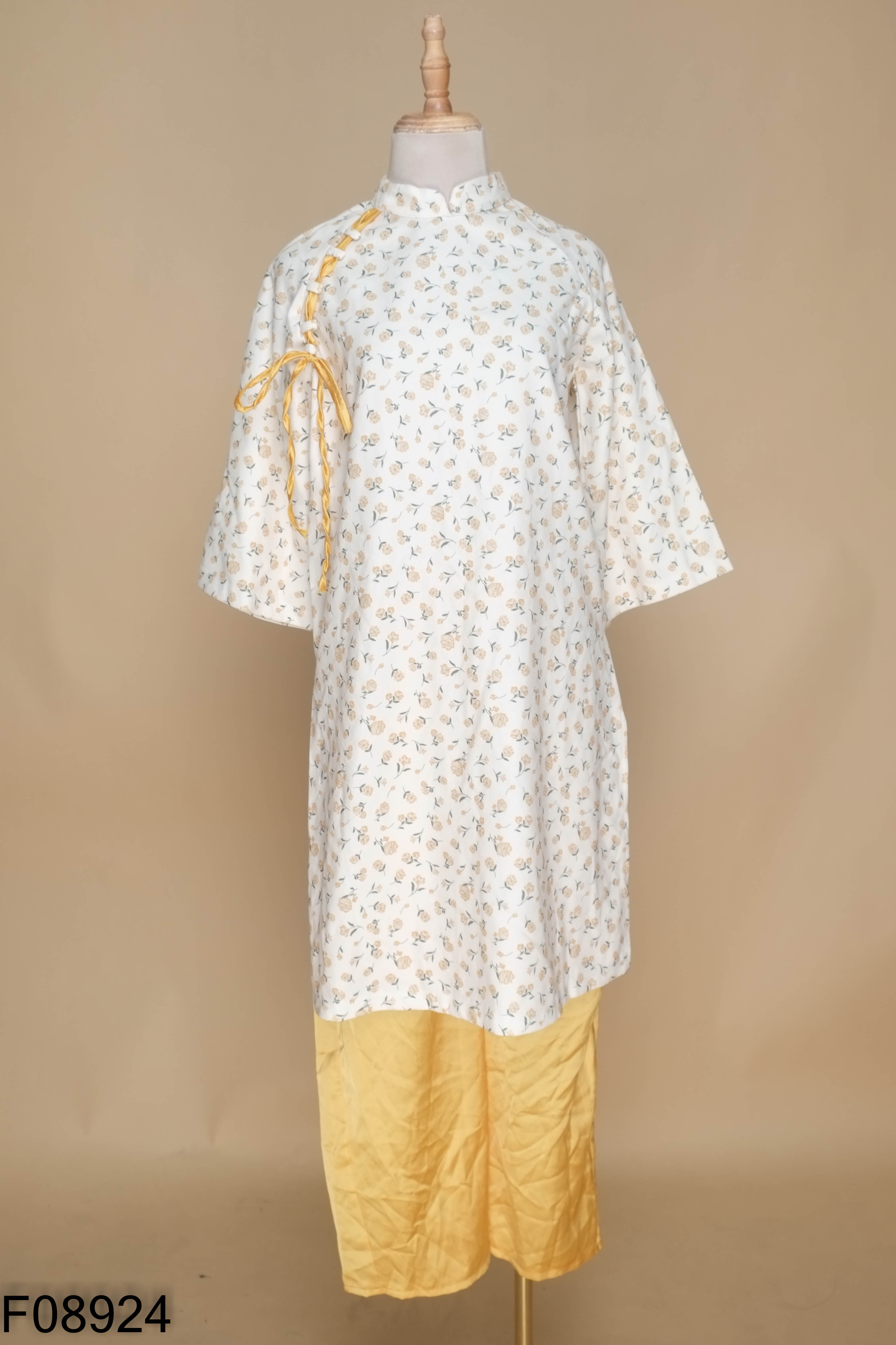 Set áo dài vàng Q&K+quần