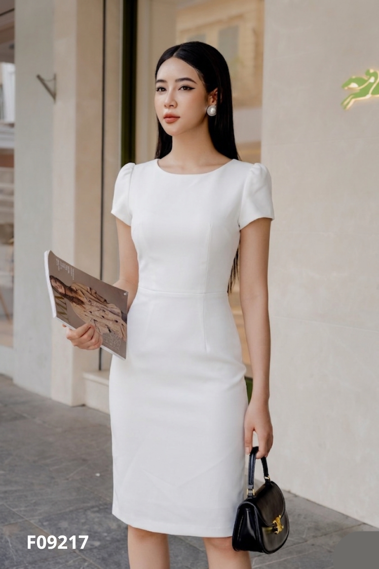 Váy SOHEE trắng tay bồng