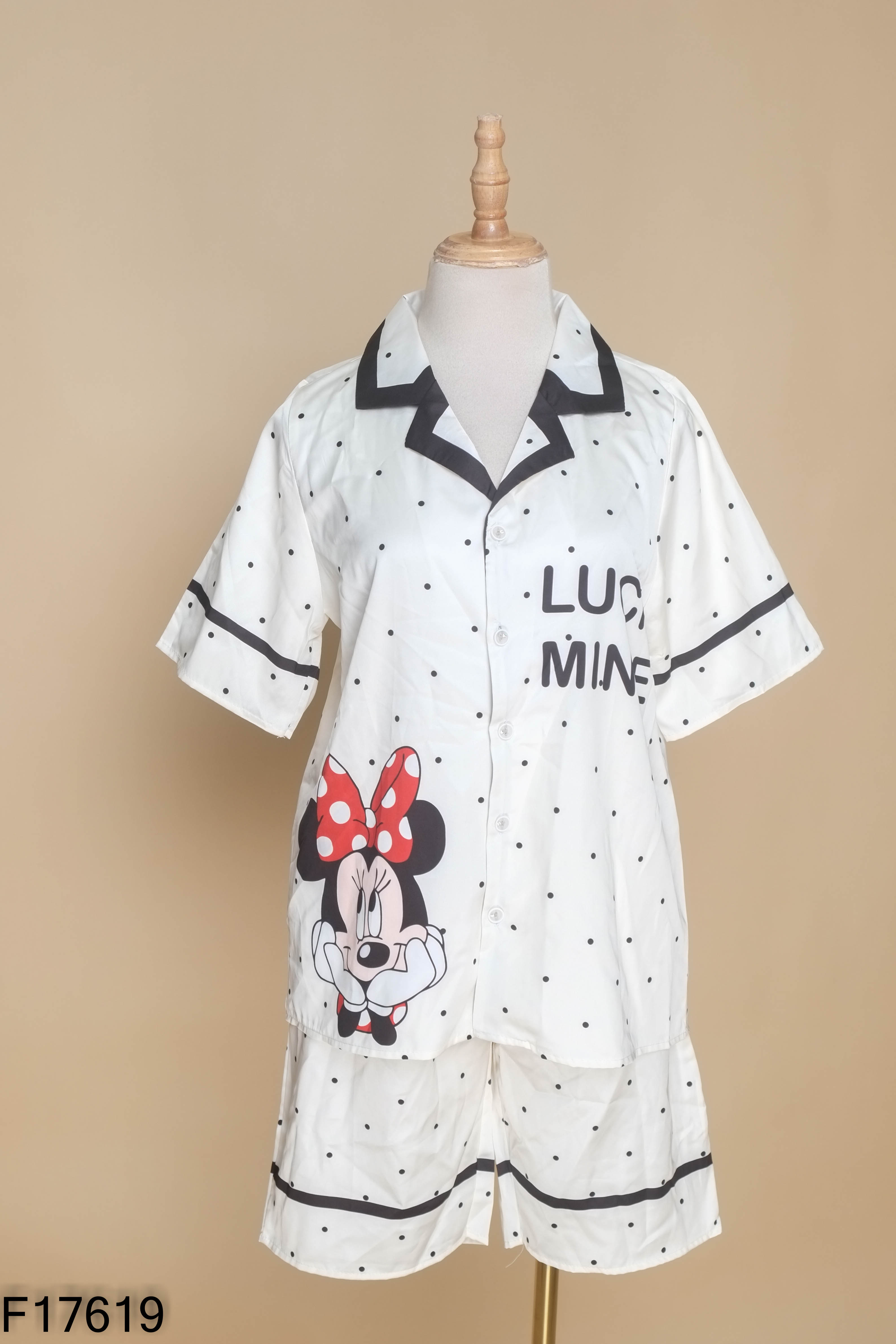 Set đồ ngủ lụa be chấm bi