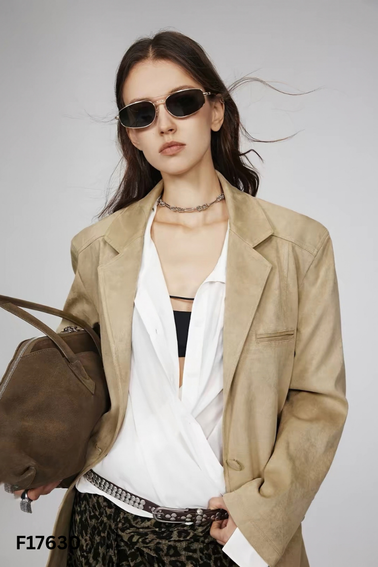 Áo blazer nâu be da lộn
