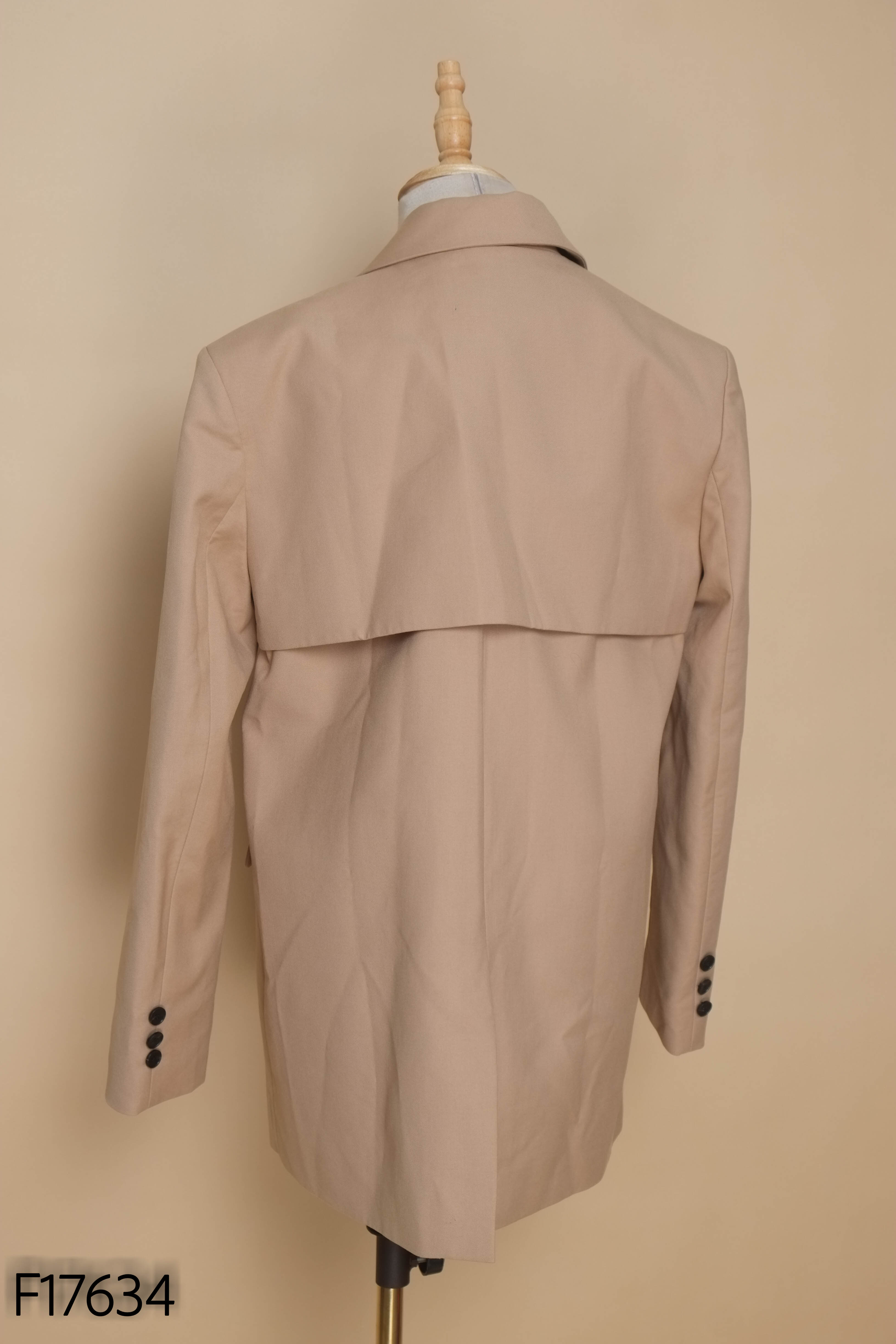NEWTAG Áo blazer be phối vạt