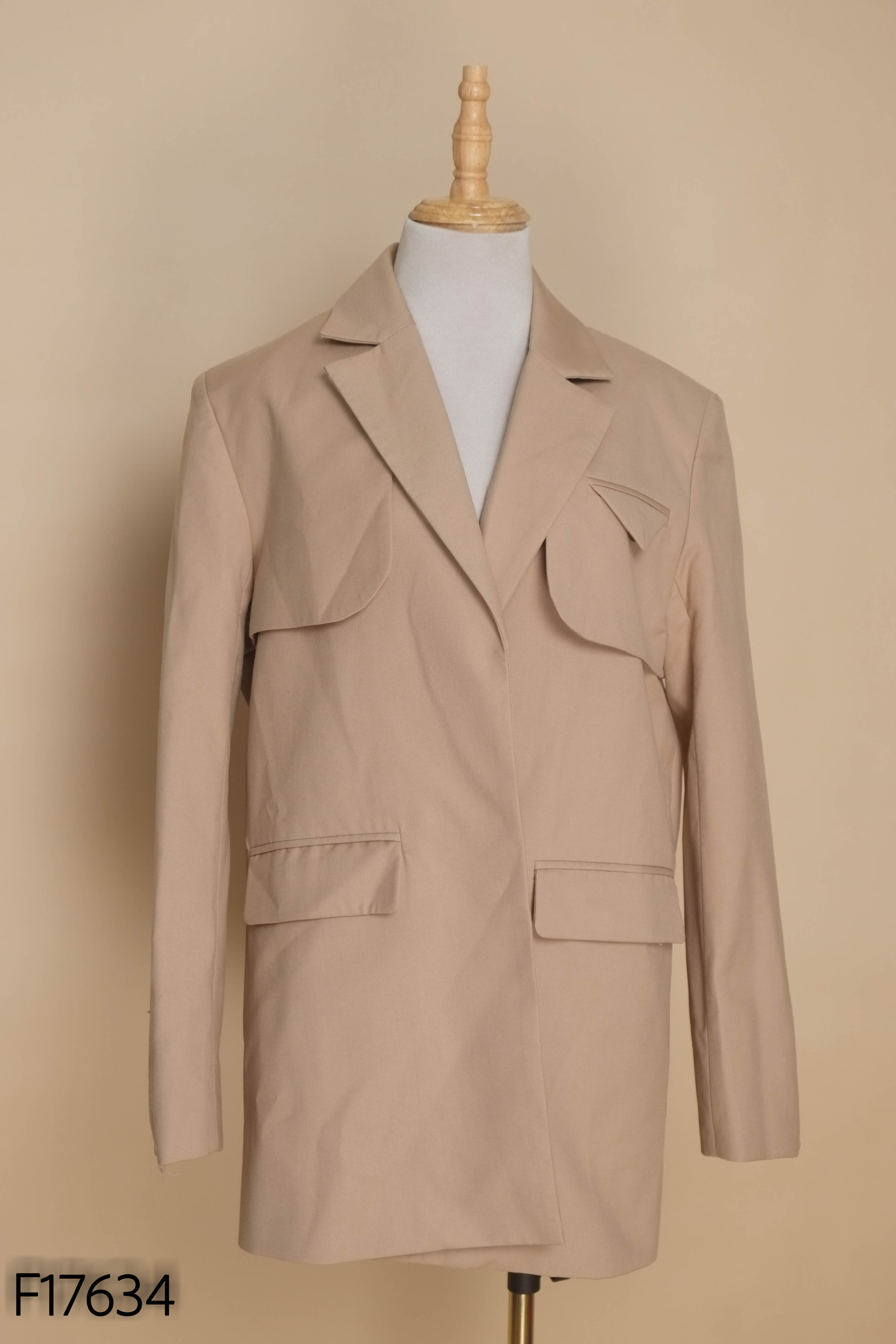 NEWTAG Áo blazer be phối vạt