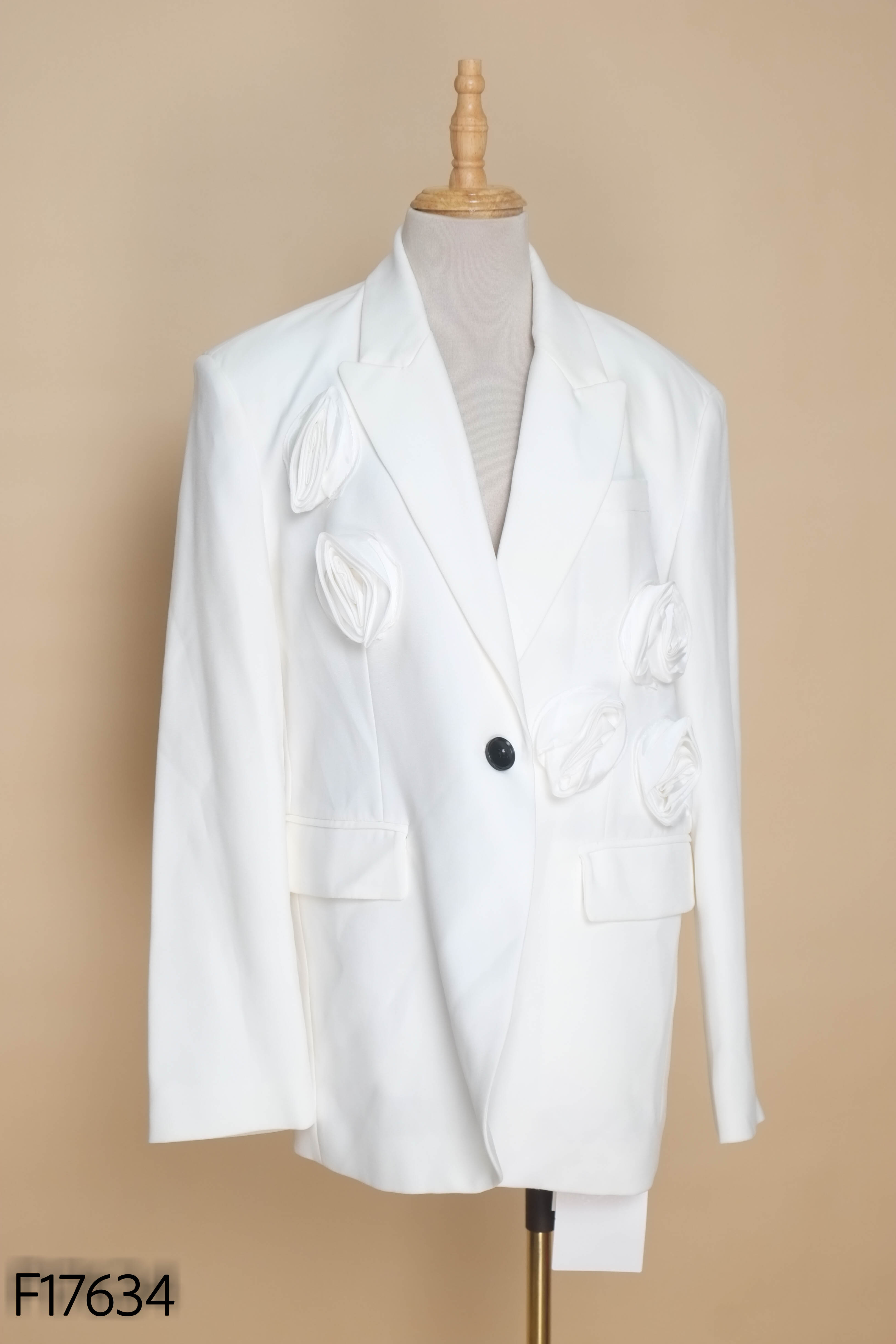 NEWTAG Áo blazer trắng phối hoa