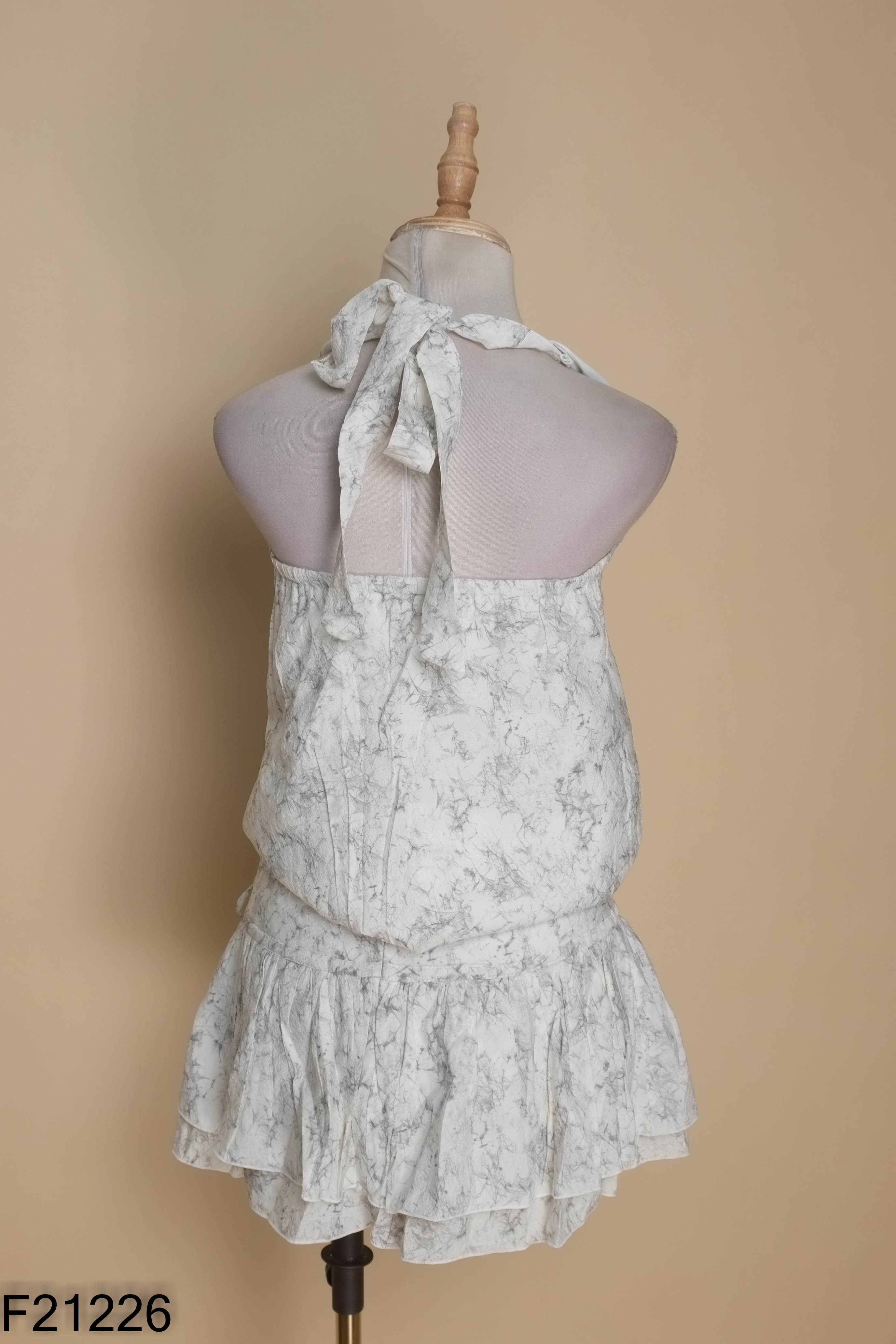 Set linen be họa tiết xám