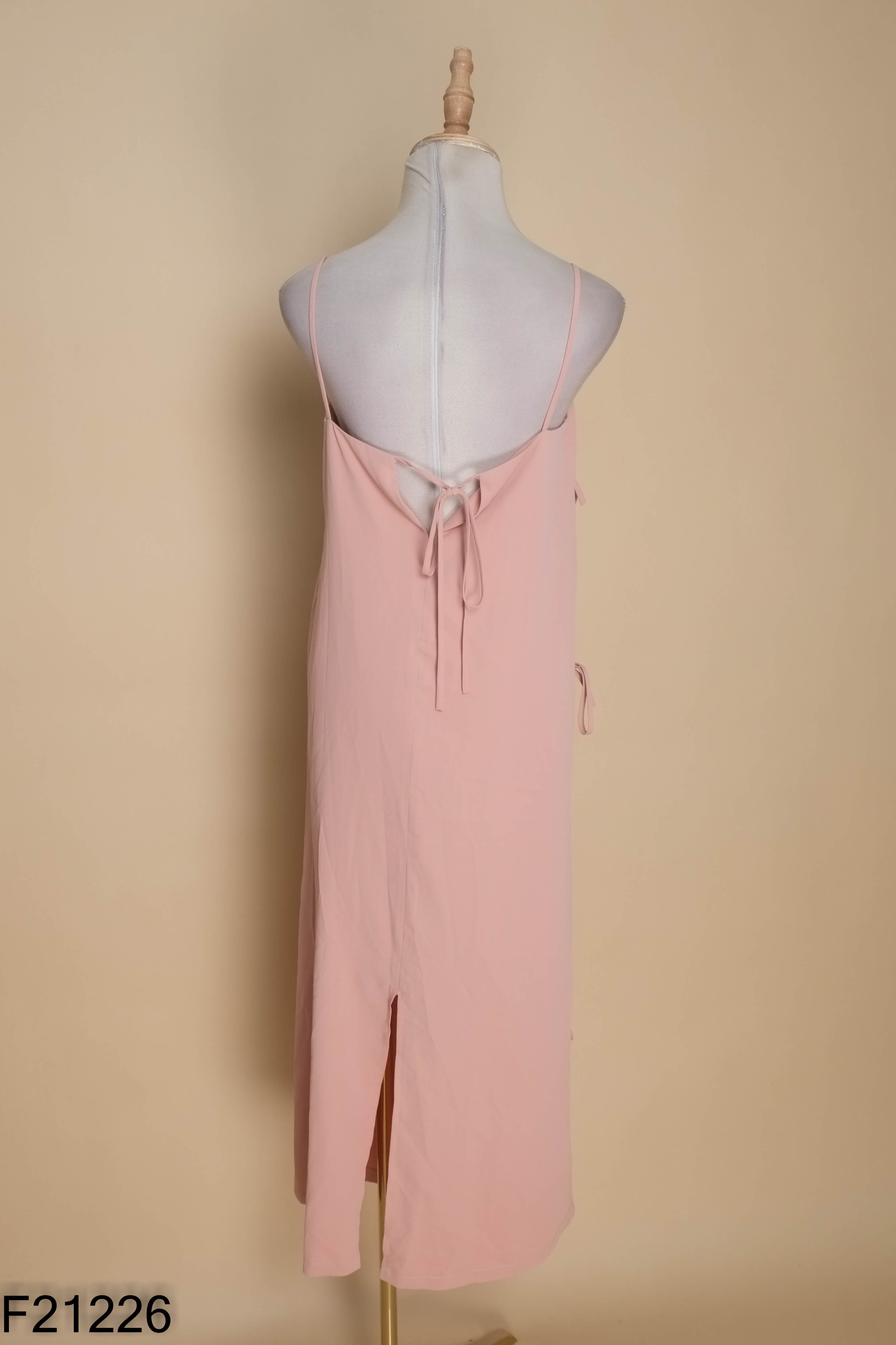 Váy ANCLOTHING hồng đính nơ