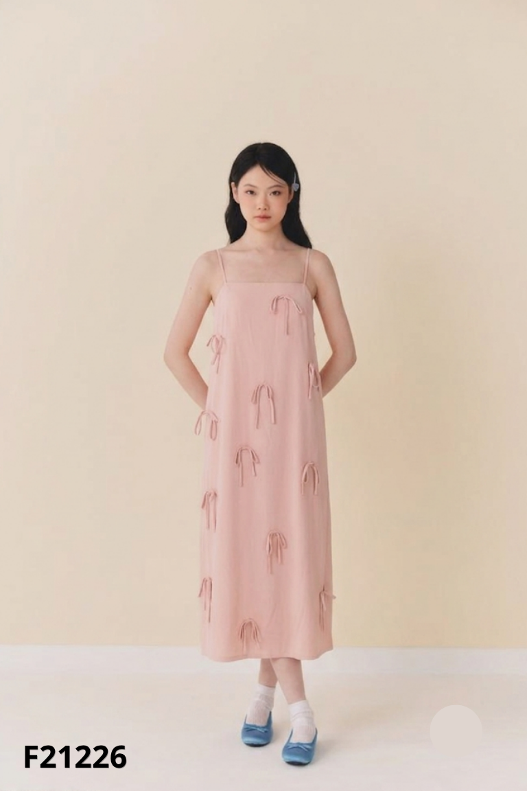 Váy ANCLOTHING hồng đính nơ
