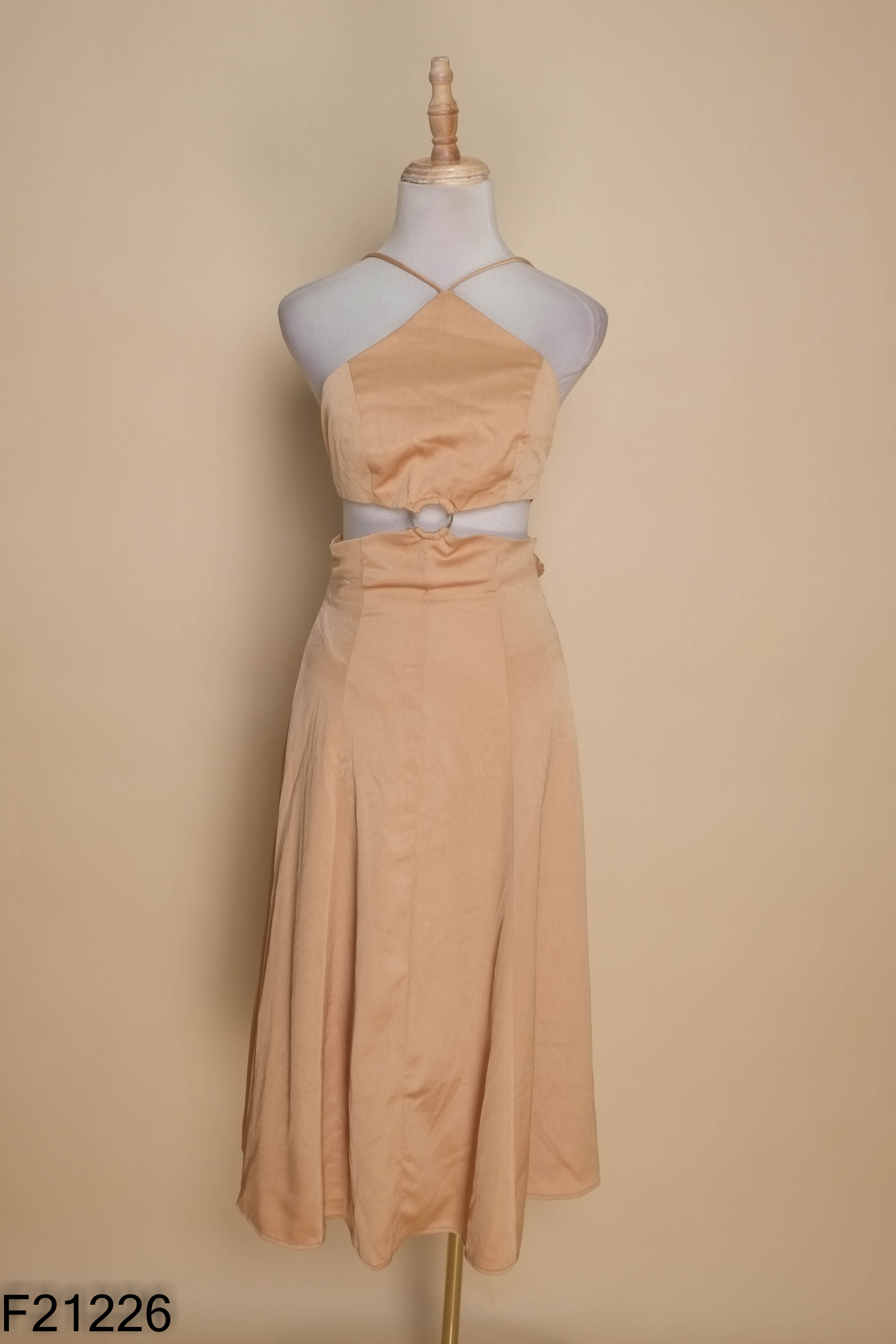 Váy CHOU CHOU lụa nâu cut eo