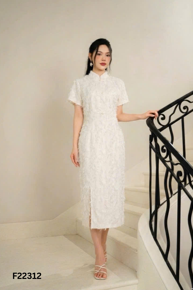Váy be cổ sườn xám