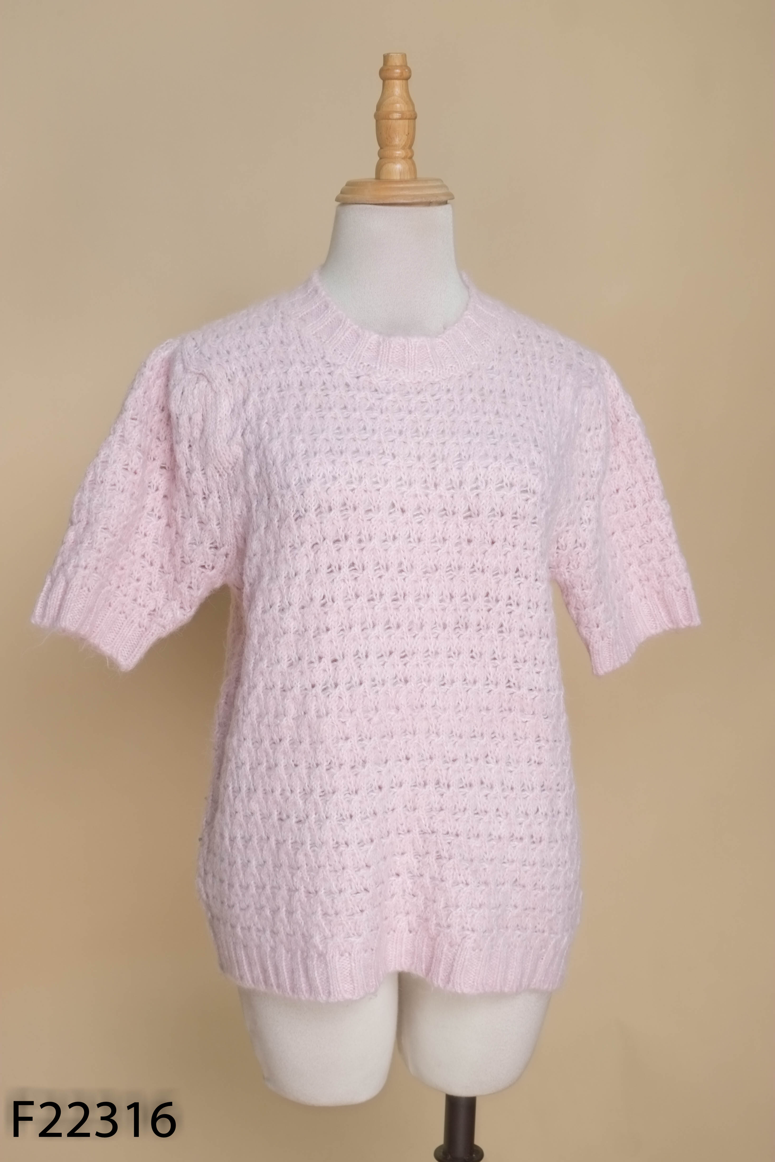 Áo len hồng ngắn tay