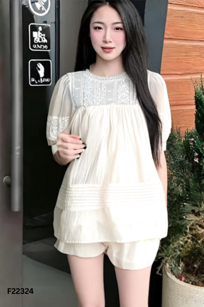 Set Áo tơ be thêu hoa + quần shorts