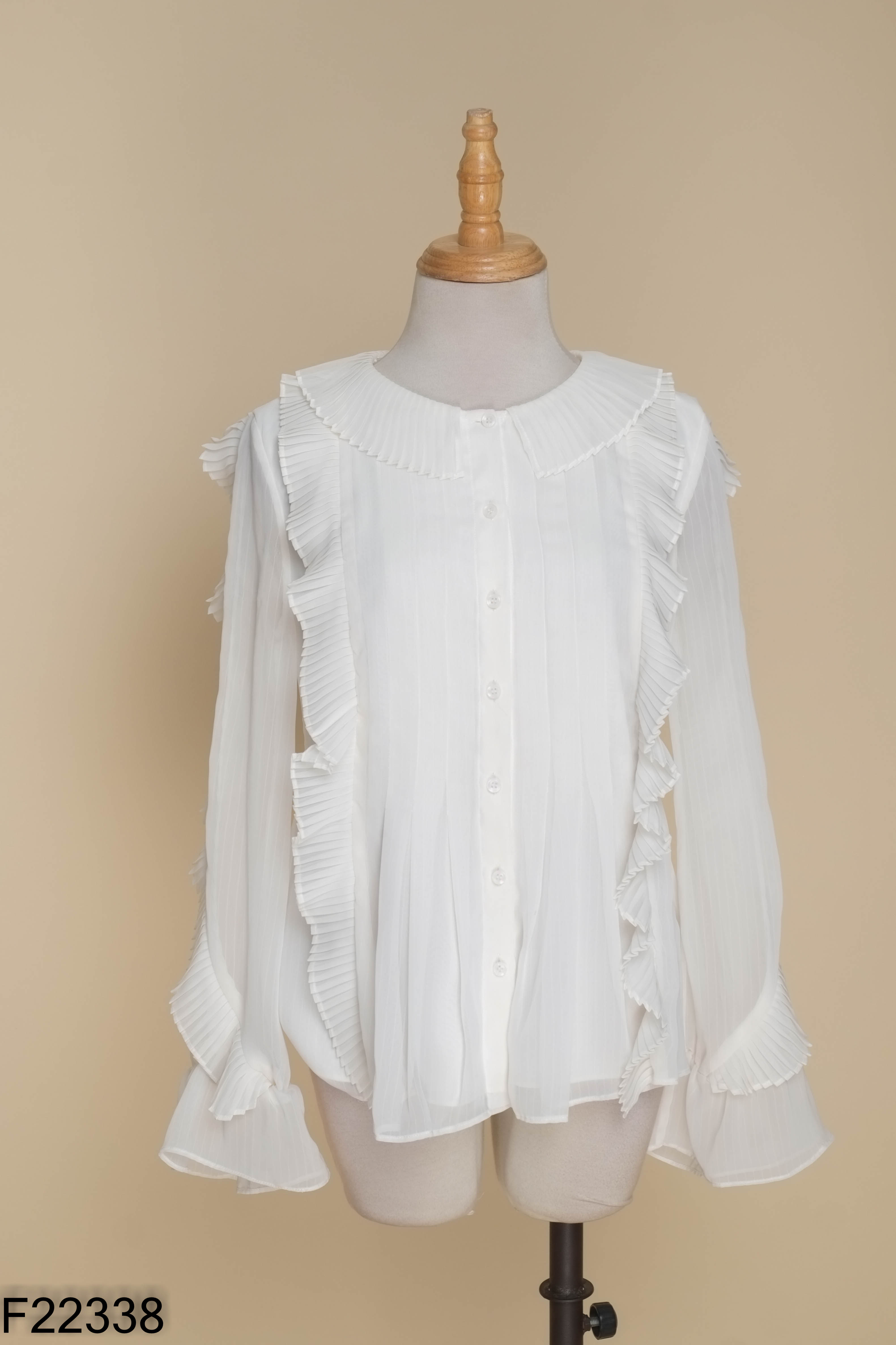 Áo sơ mi VERO MODA trắng kem cổ bèo