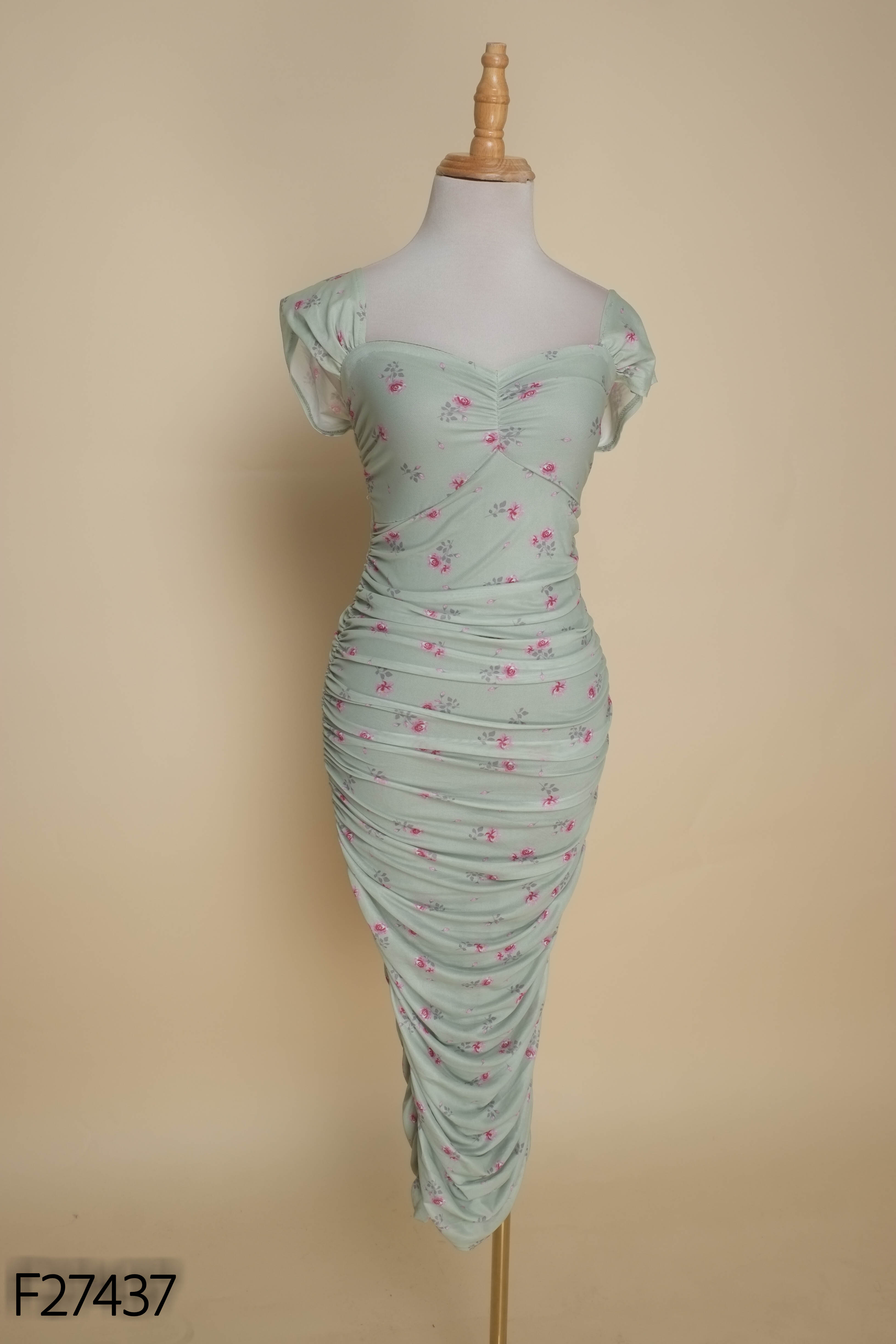 Váy lưới xanh MOK hoa nhún hông
