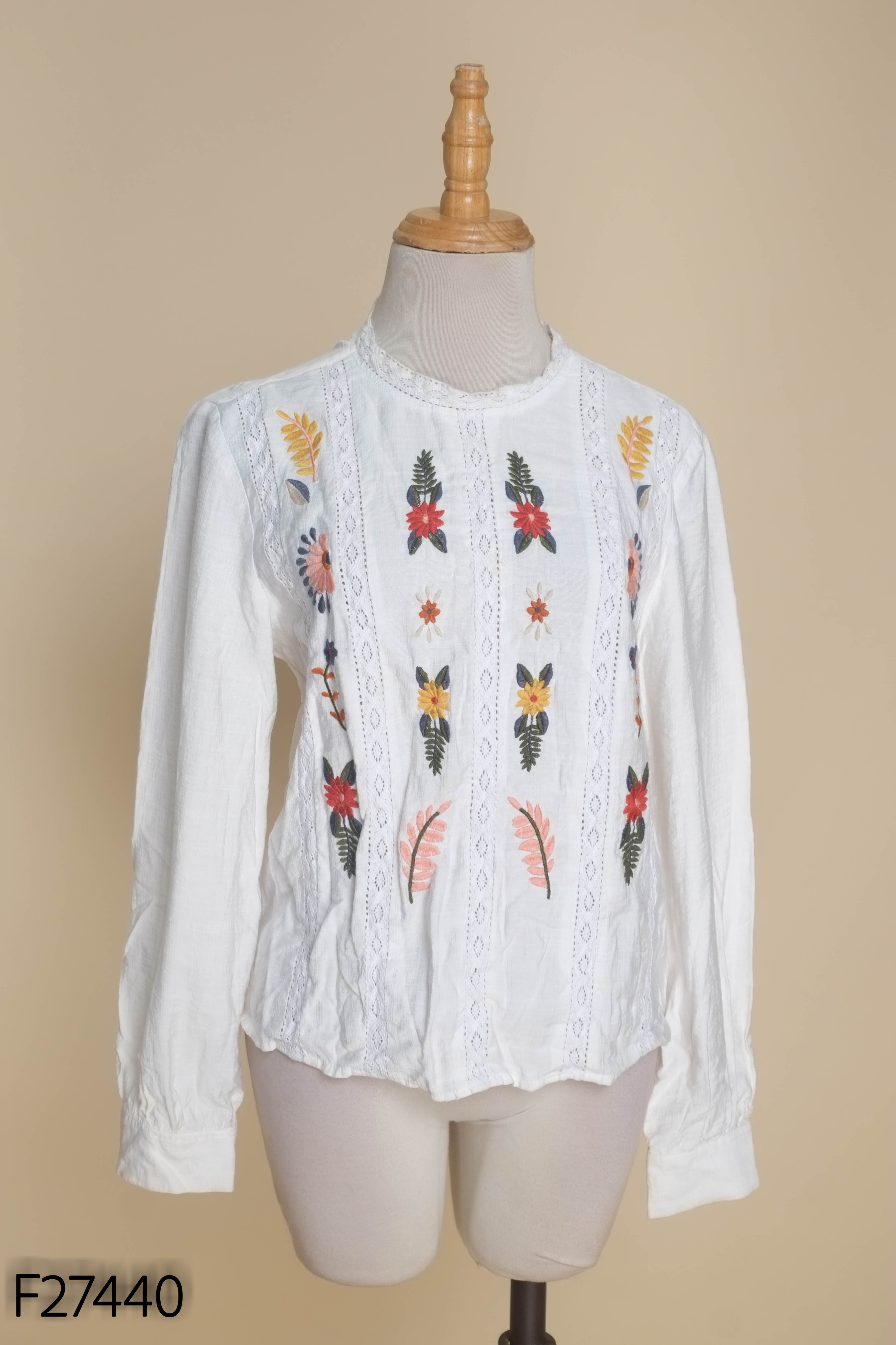Áo bèo be ADORE DRESS thêu hoa