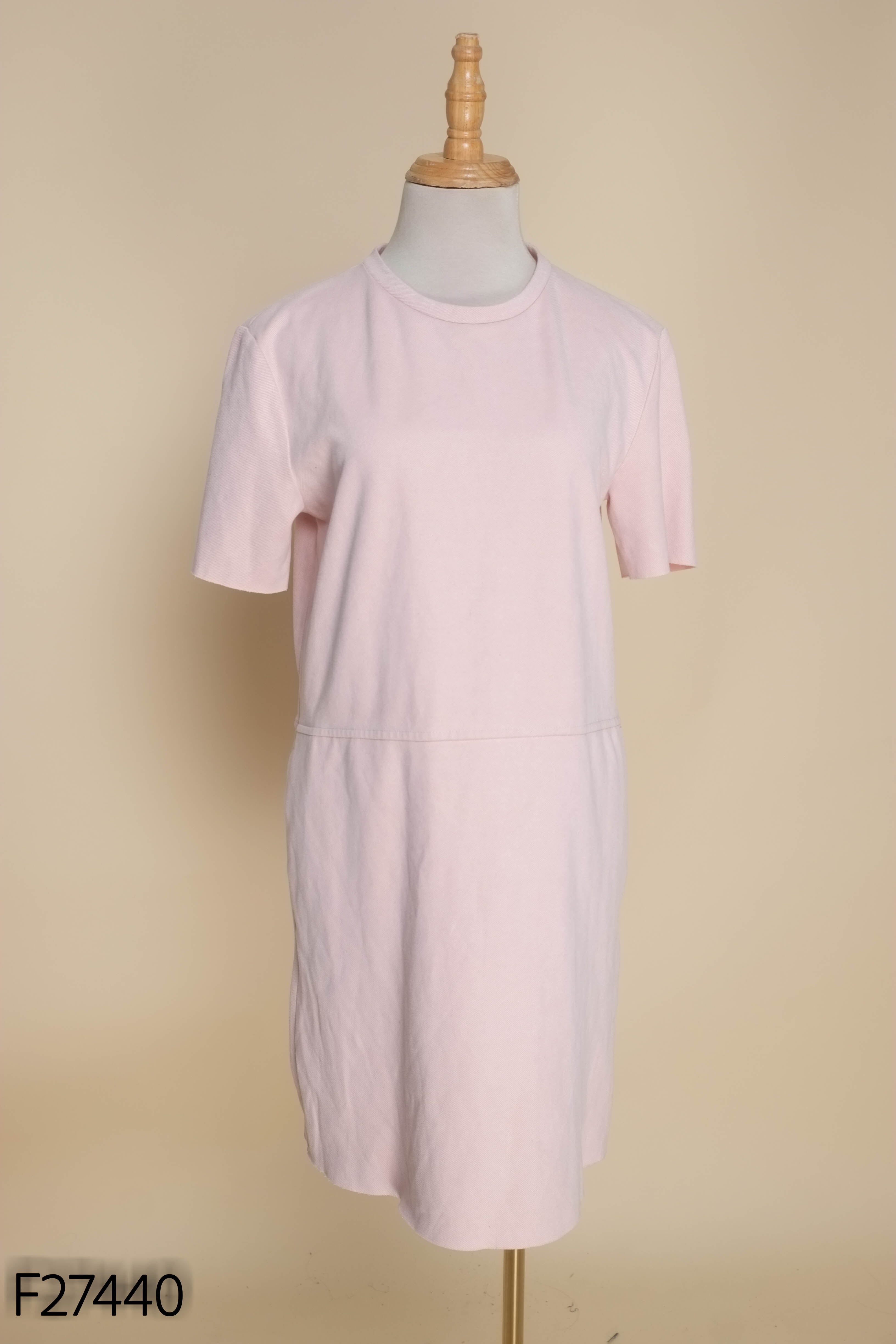 Váy hồng ZARA suông