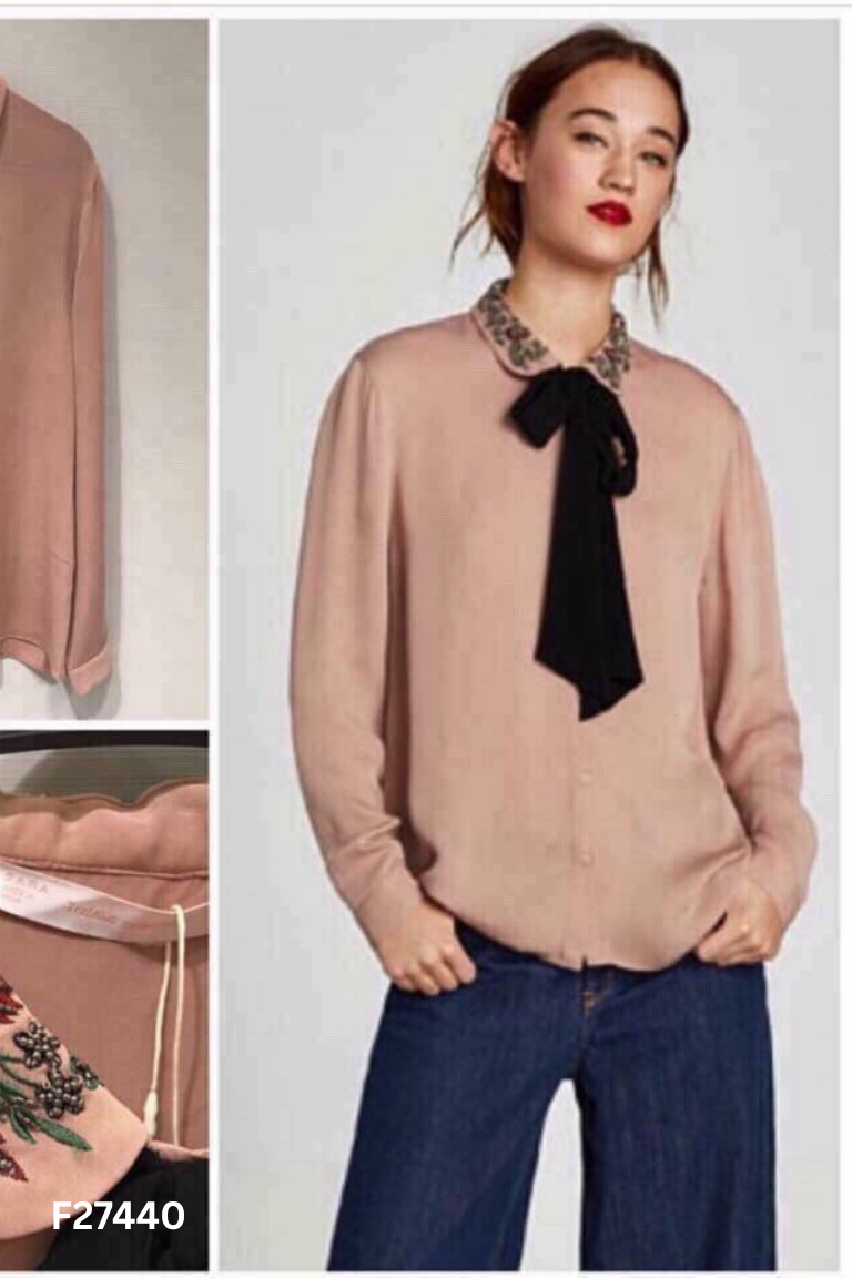 Áo sơ mi hồng ZARA đính họa tiết cổ