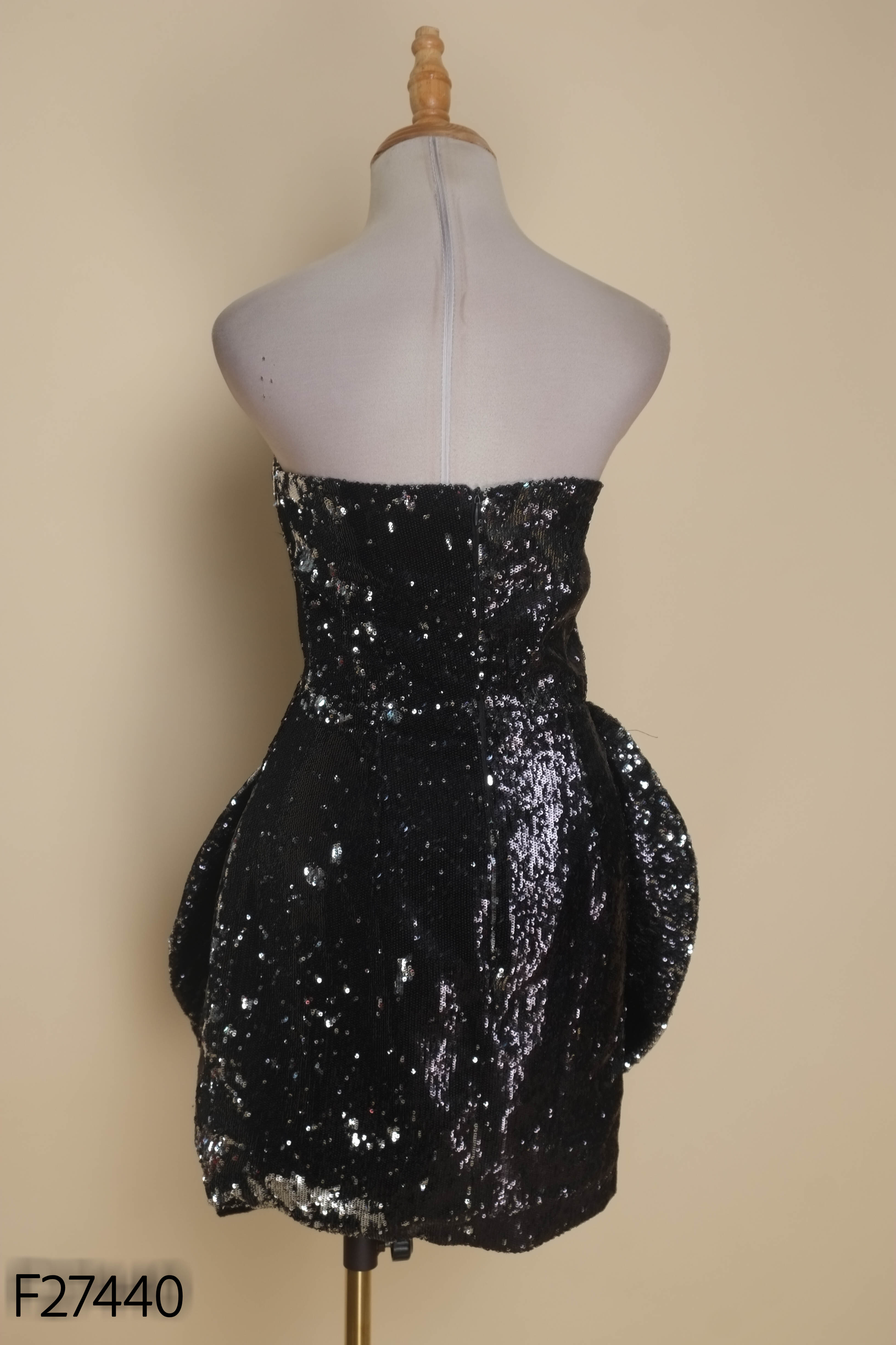 Váy cúp ngực đen M.Y STORE phối sequin