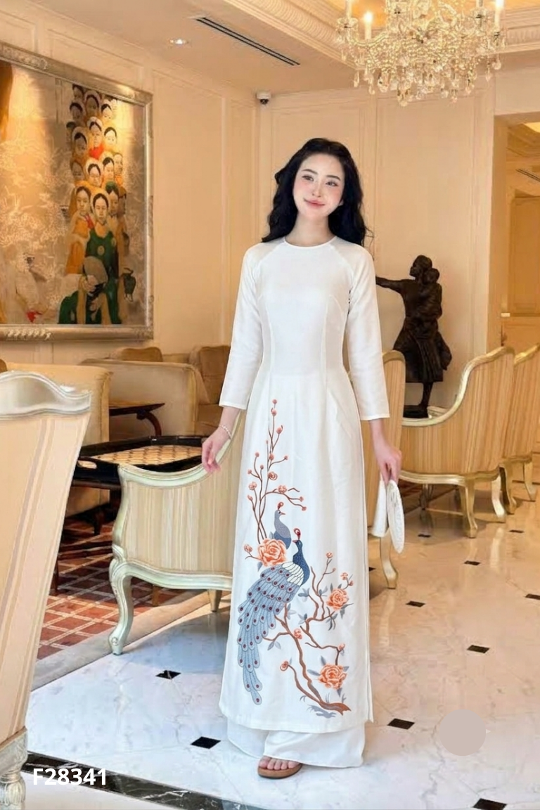 Áo dài trắng NEMNEW thêu công