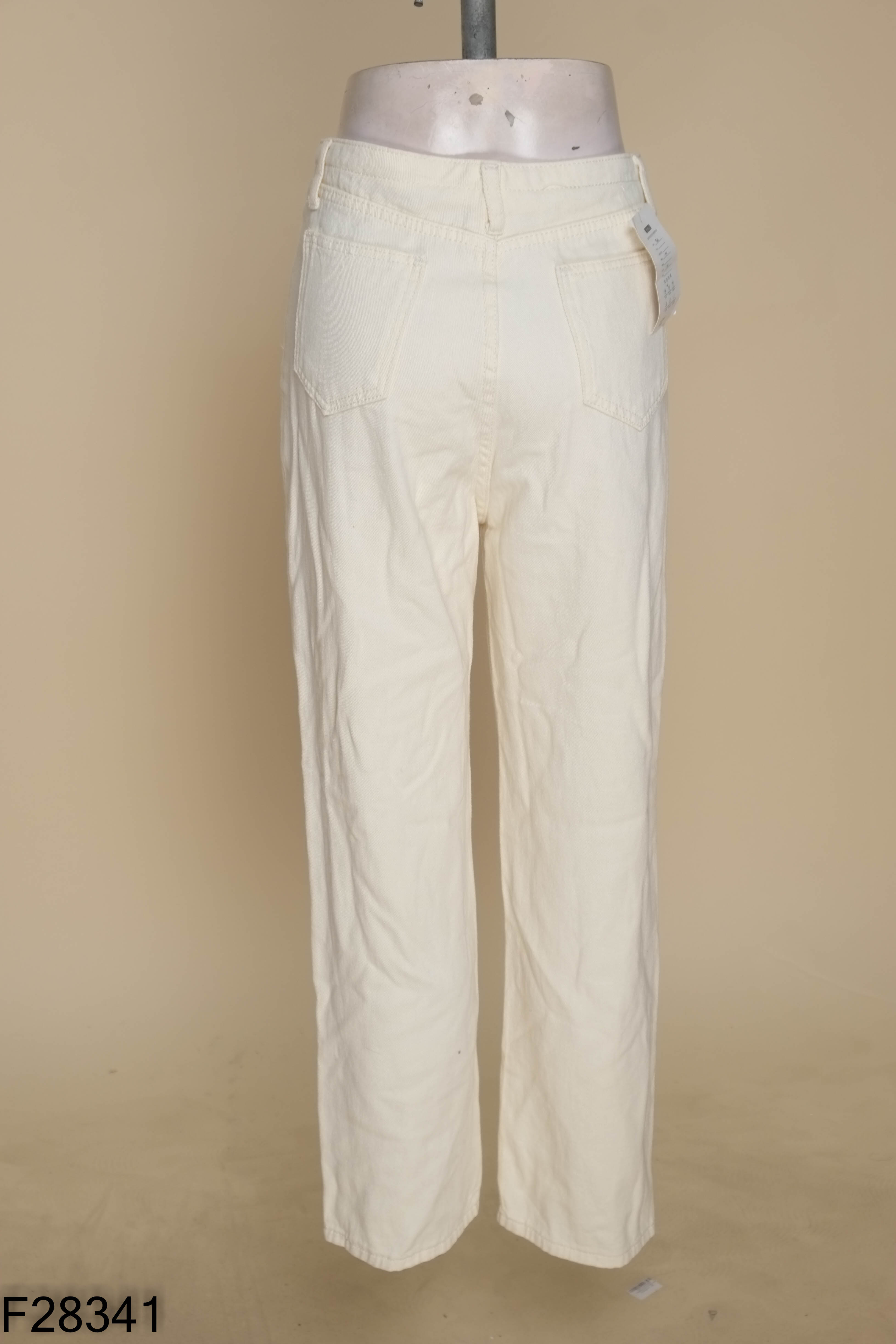 NEWTAG quần jeans be cạp thêu