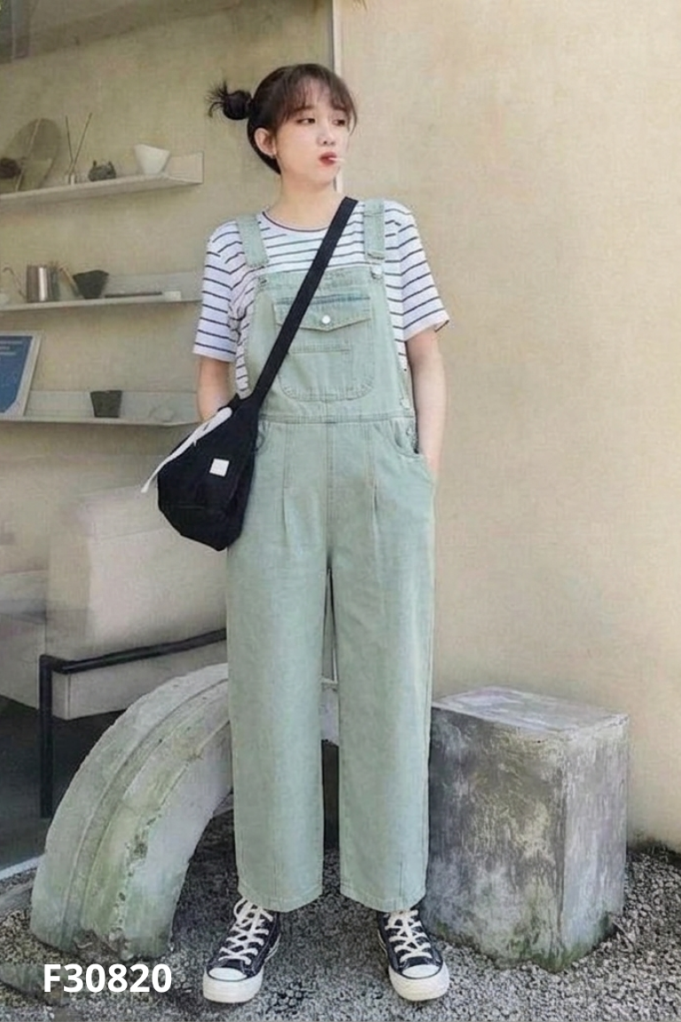 Yếm quần xanh