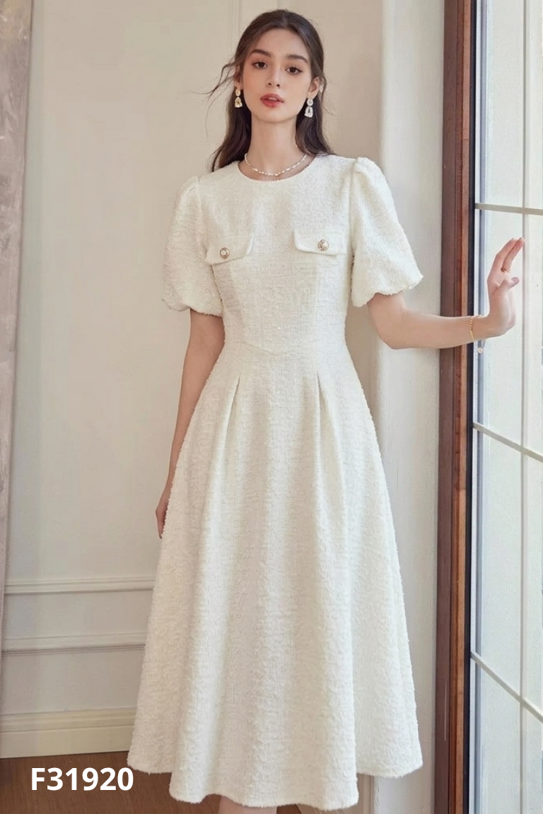 Váy dạ trắng DA HUA YUAN tay phồng