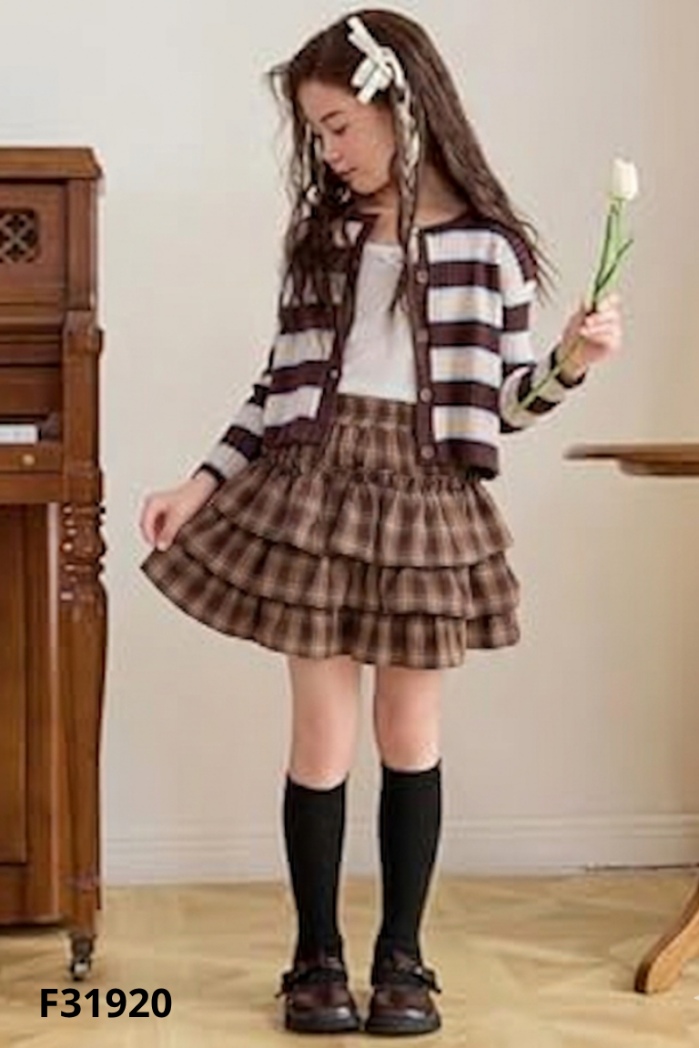 Chân váy nâu kẻ bèo tầng KIDS