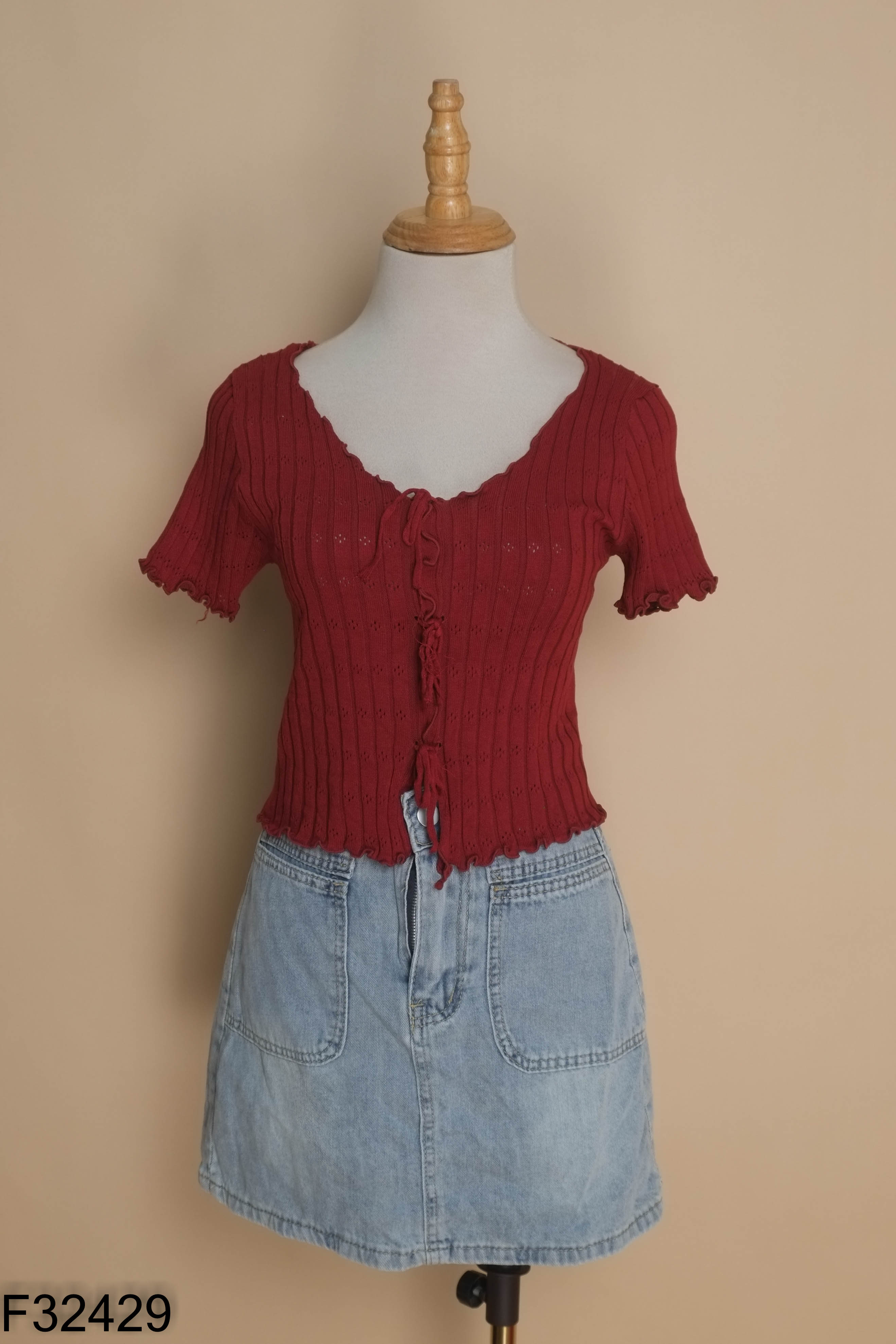 Set Áo len mongtoghi đỏ + chân váy jeans