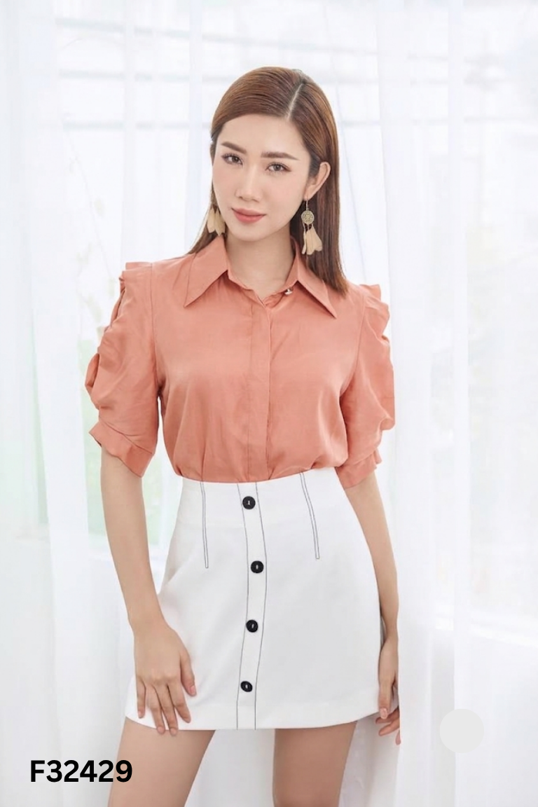Áo sơ mi hồng tay phồng