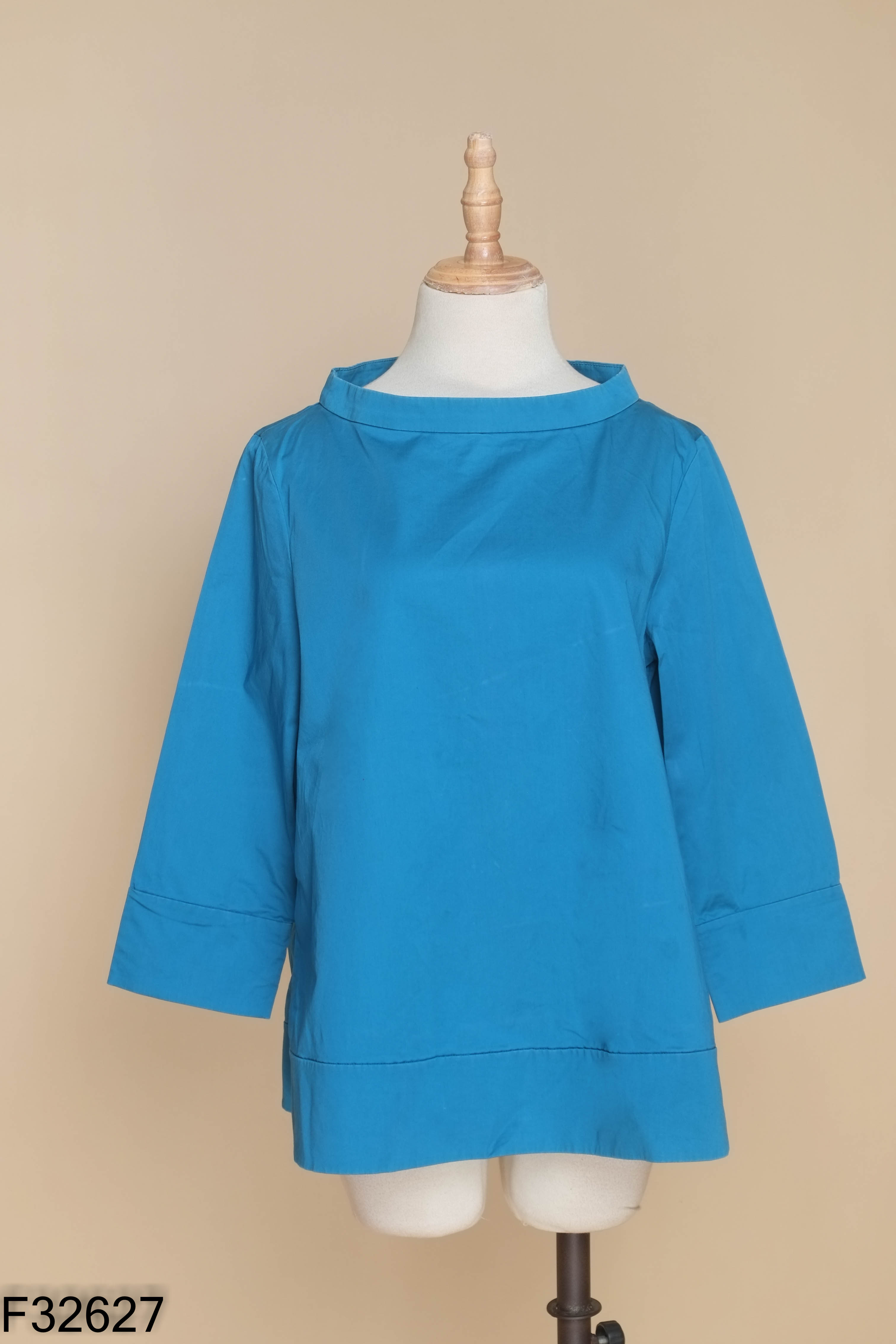 Áo COS xanh cổ thuyền