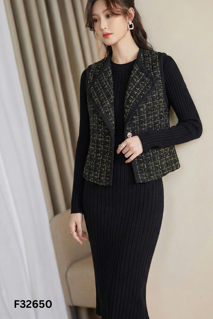 Set áo gile caro kim tuyến + váy len đen