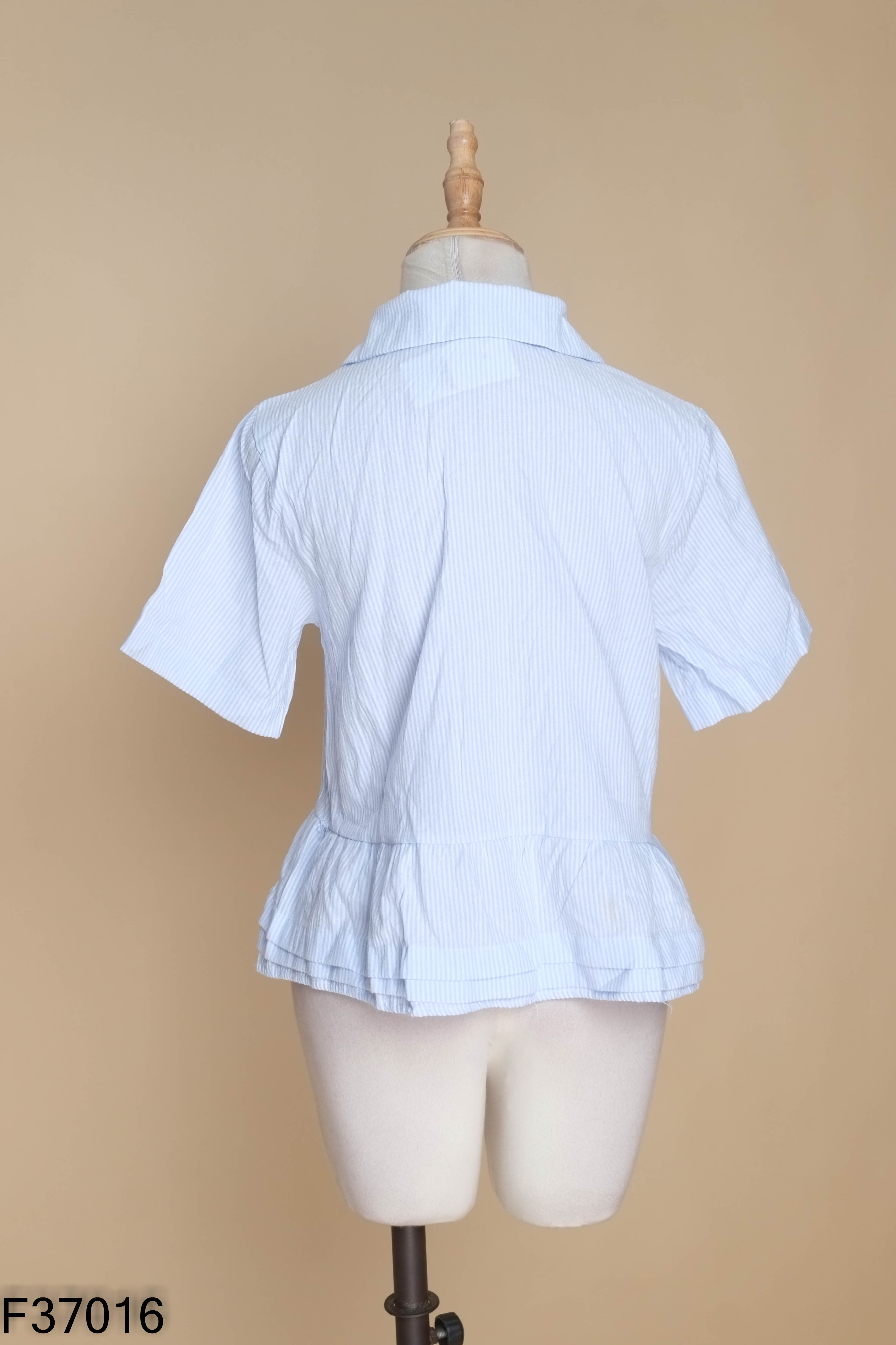 Áo xanh sọc gấu bèo