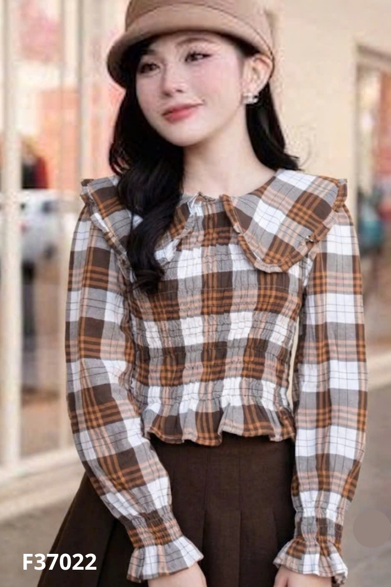 Áo nâu kẻ nhún chun