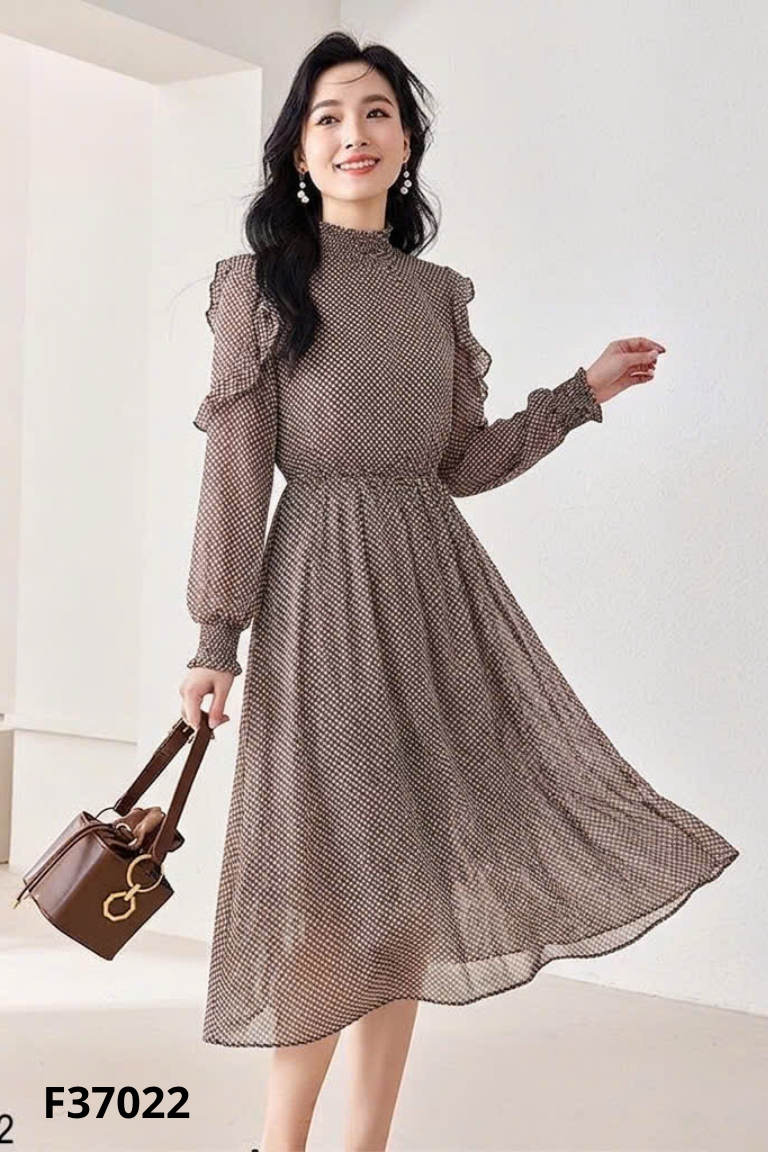 Váy nâu họa tiết chun eo