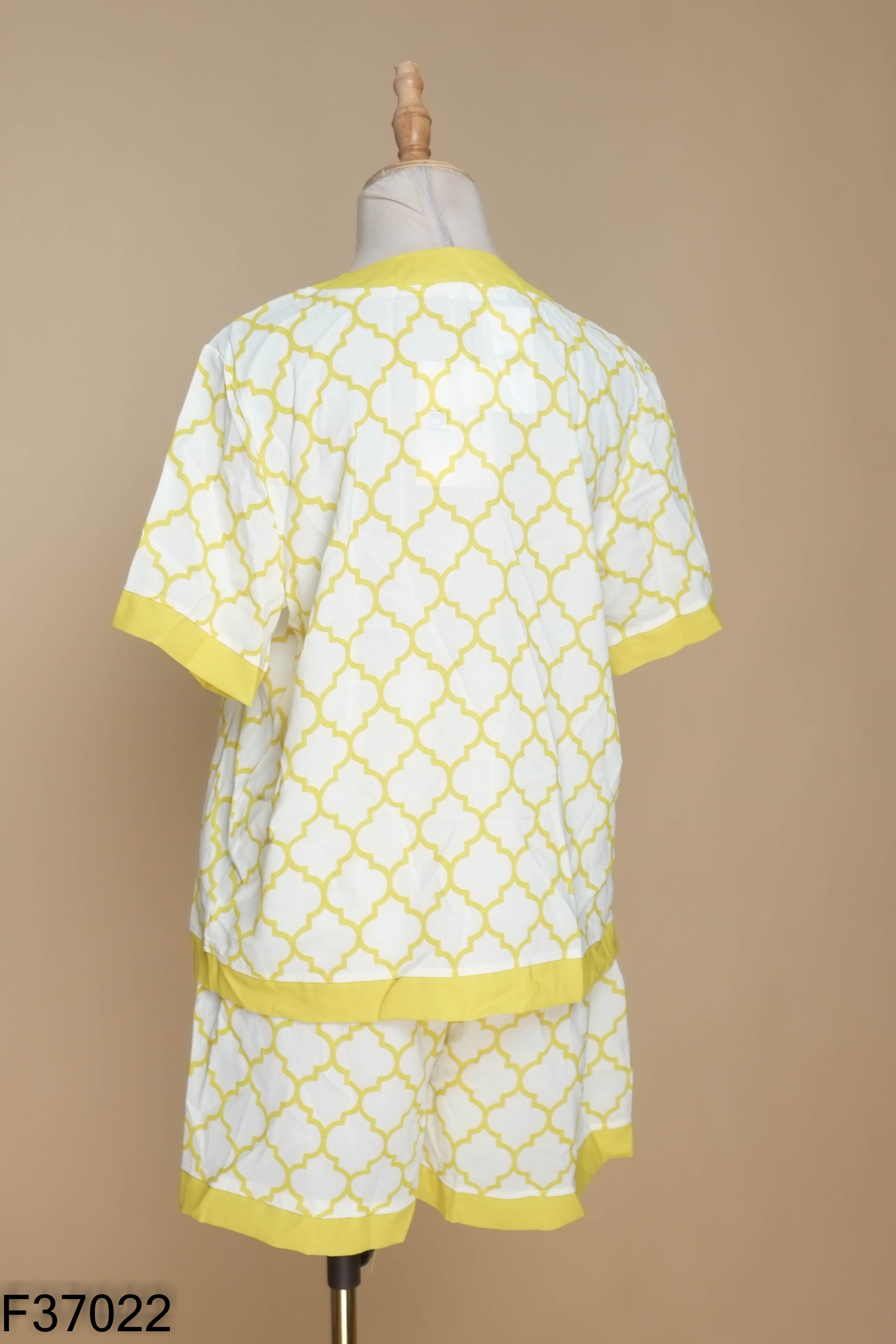 NEWTAG set bộ vàng+quần
