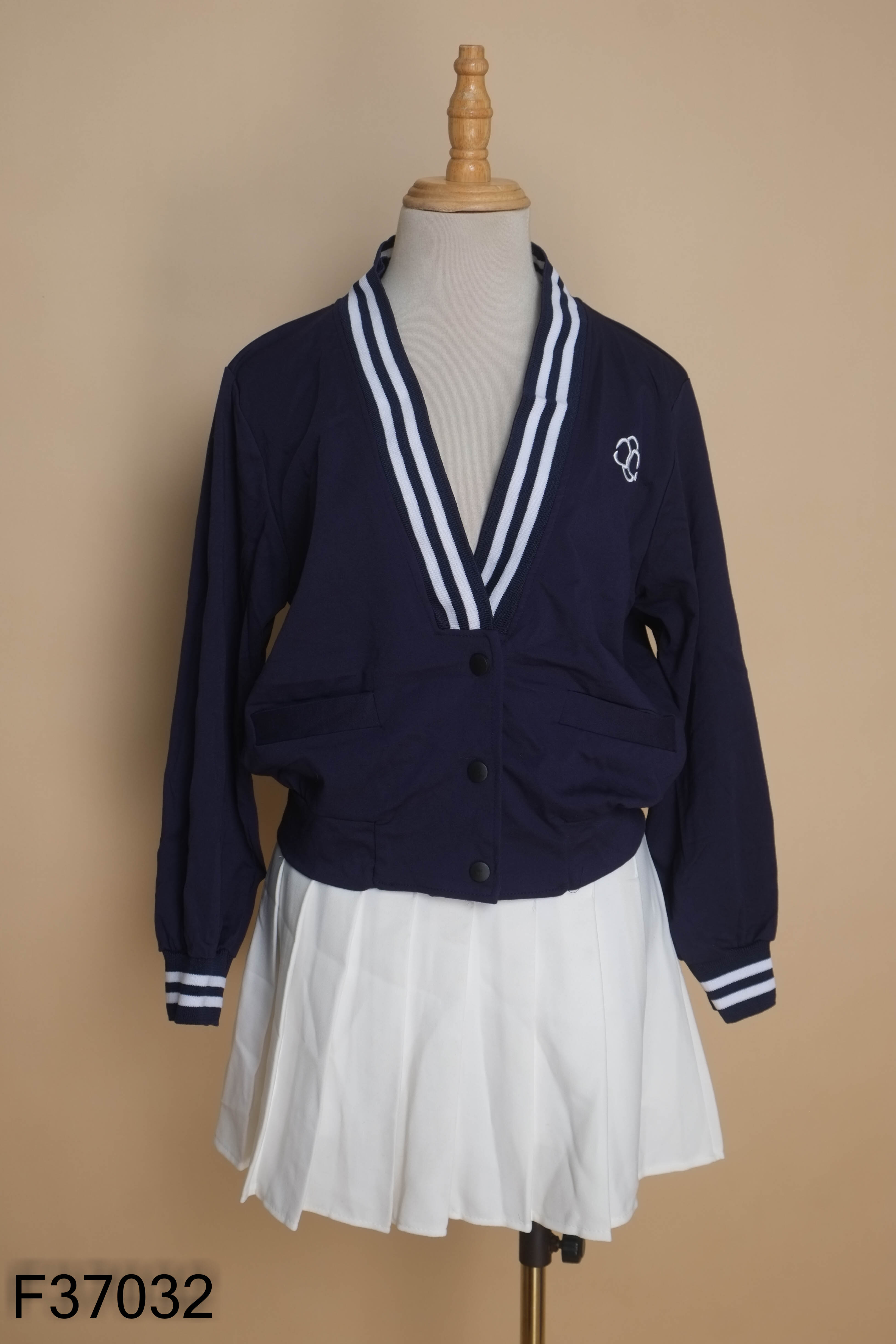 Set Áo xanh cardigan + Chân váy ly trắng