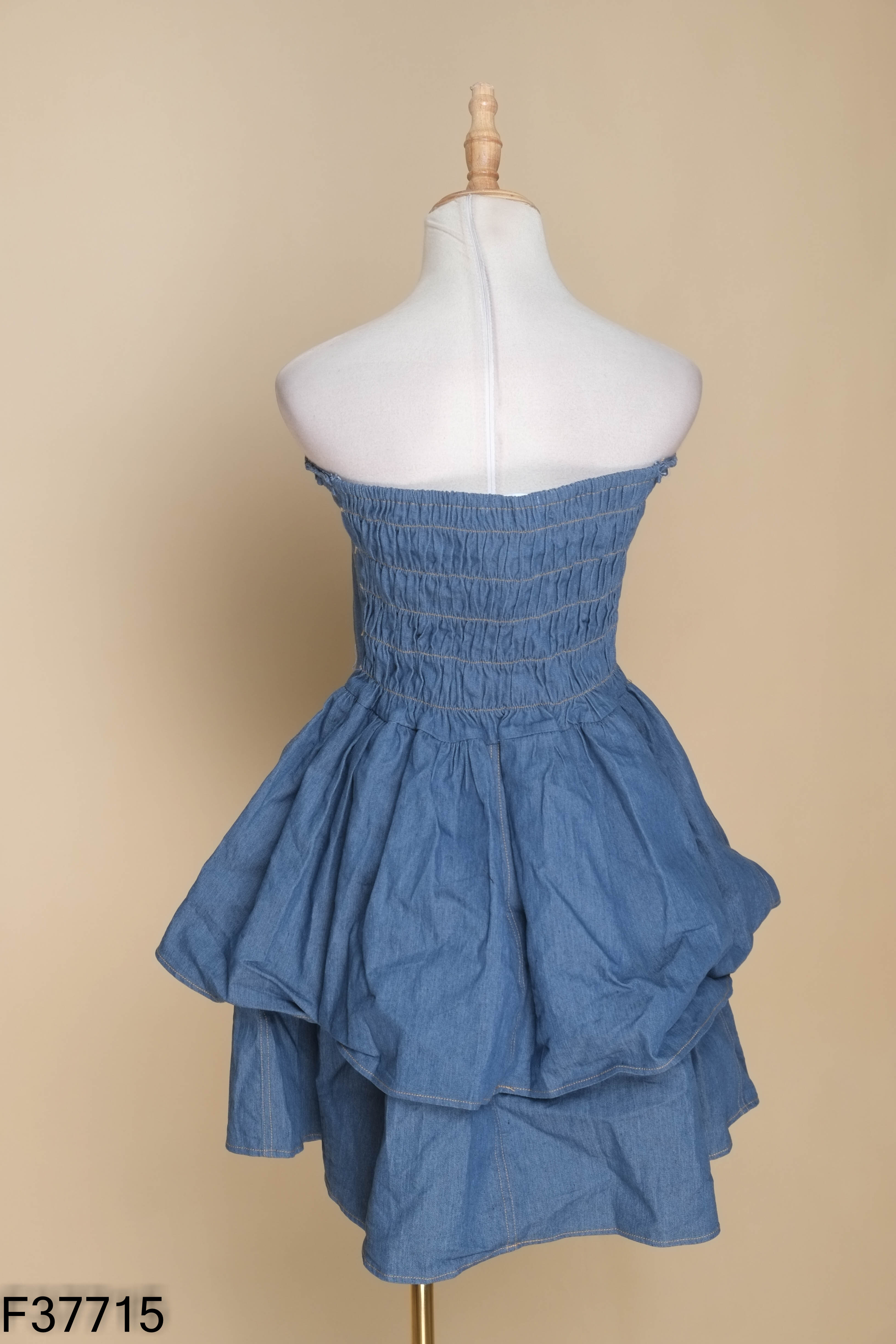 Váy jean VIRGO BOUTIQUE xanh cúp ngực