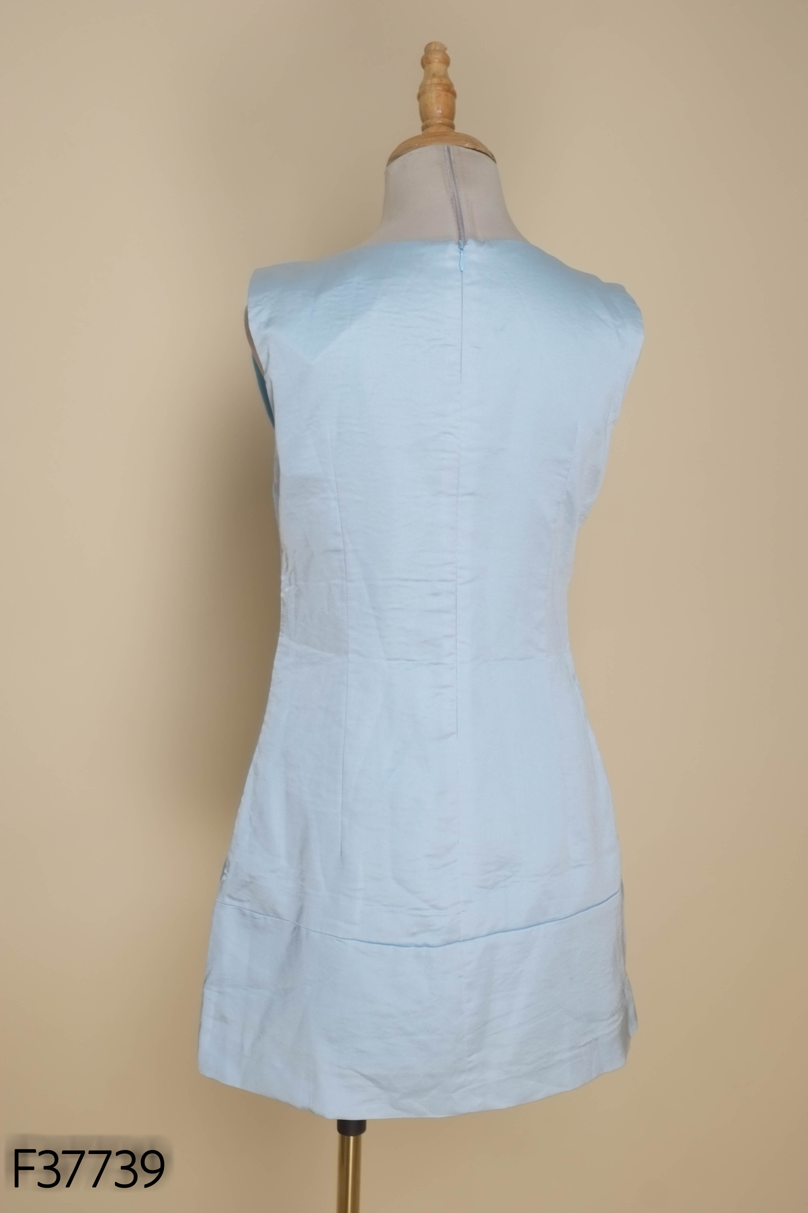 NEWTAG ELEGANZA váy lụa xanh dính nơ