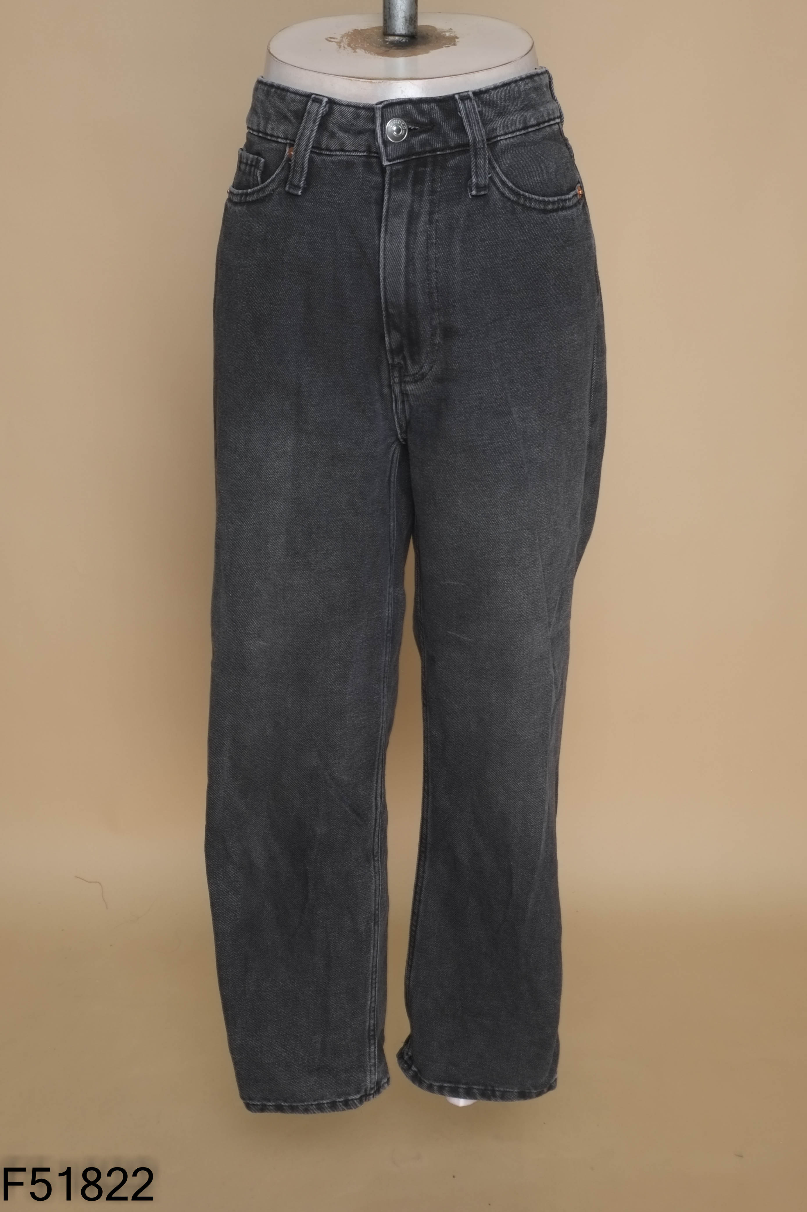 Quần jeans HM xám trơn