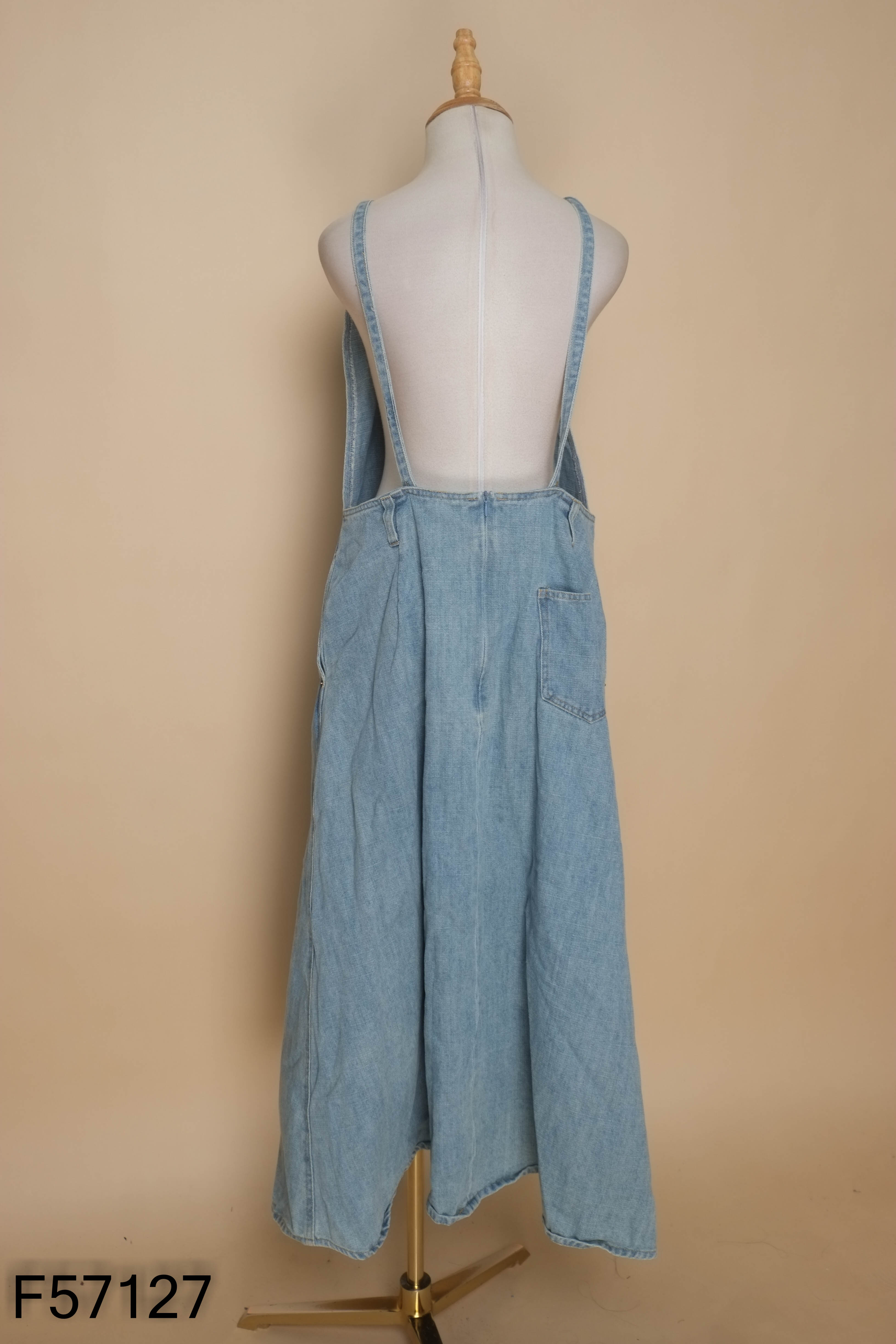 Váy yếm jeans xanh