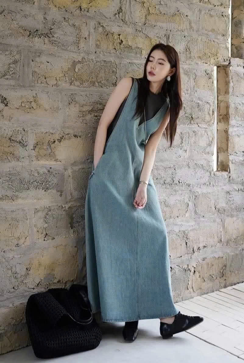 Váy yếm jeans xanh