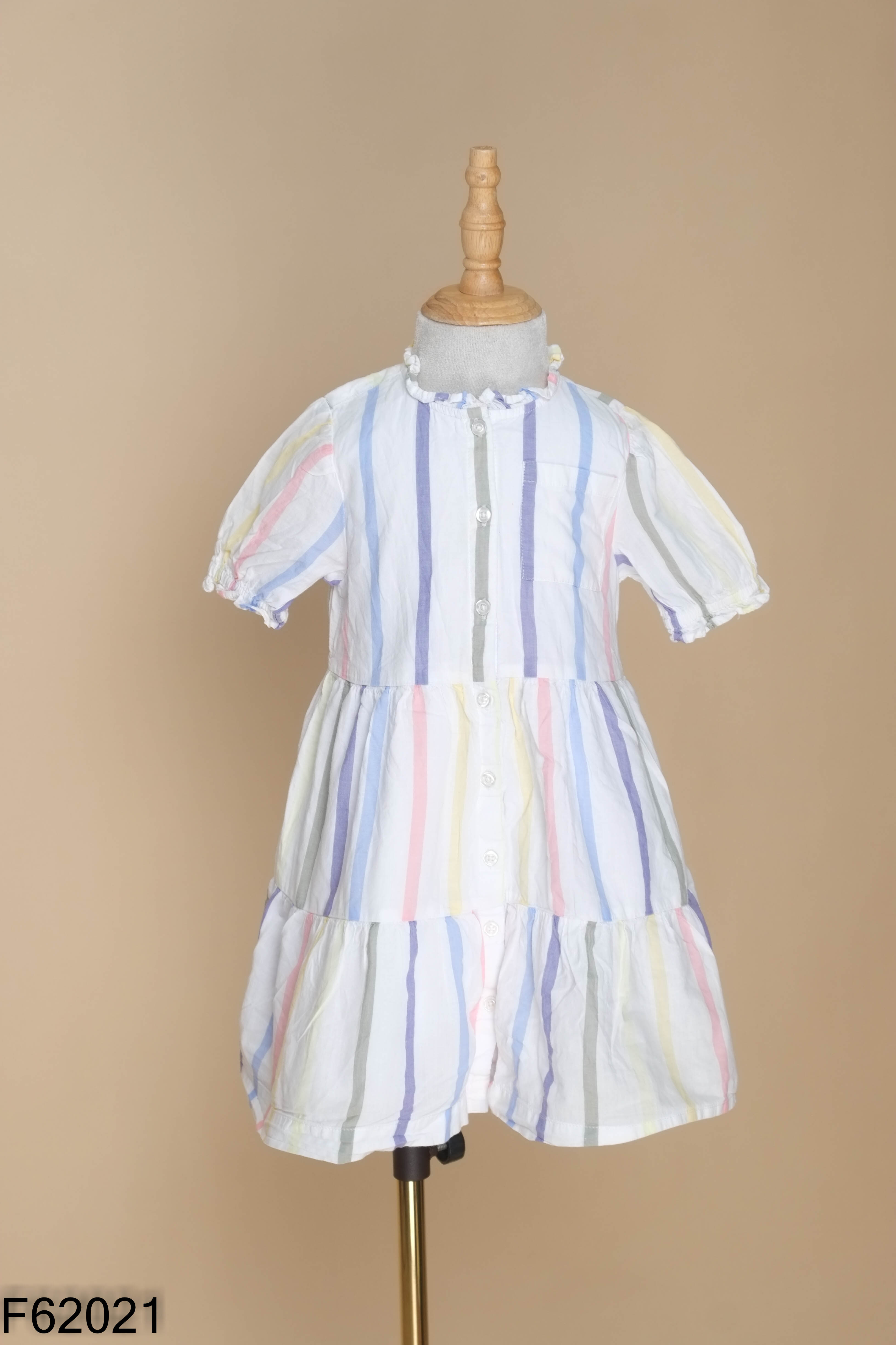 Váy trắng BABY GAP họa tiết kẻ