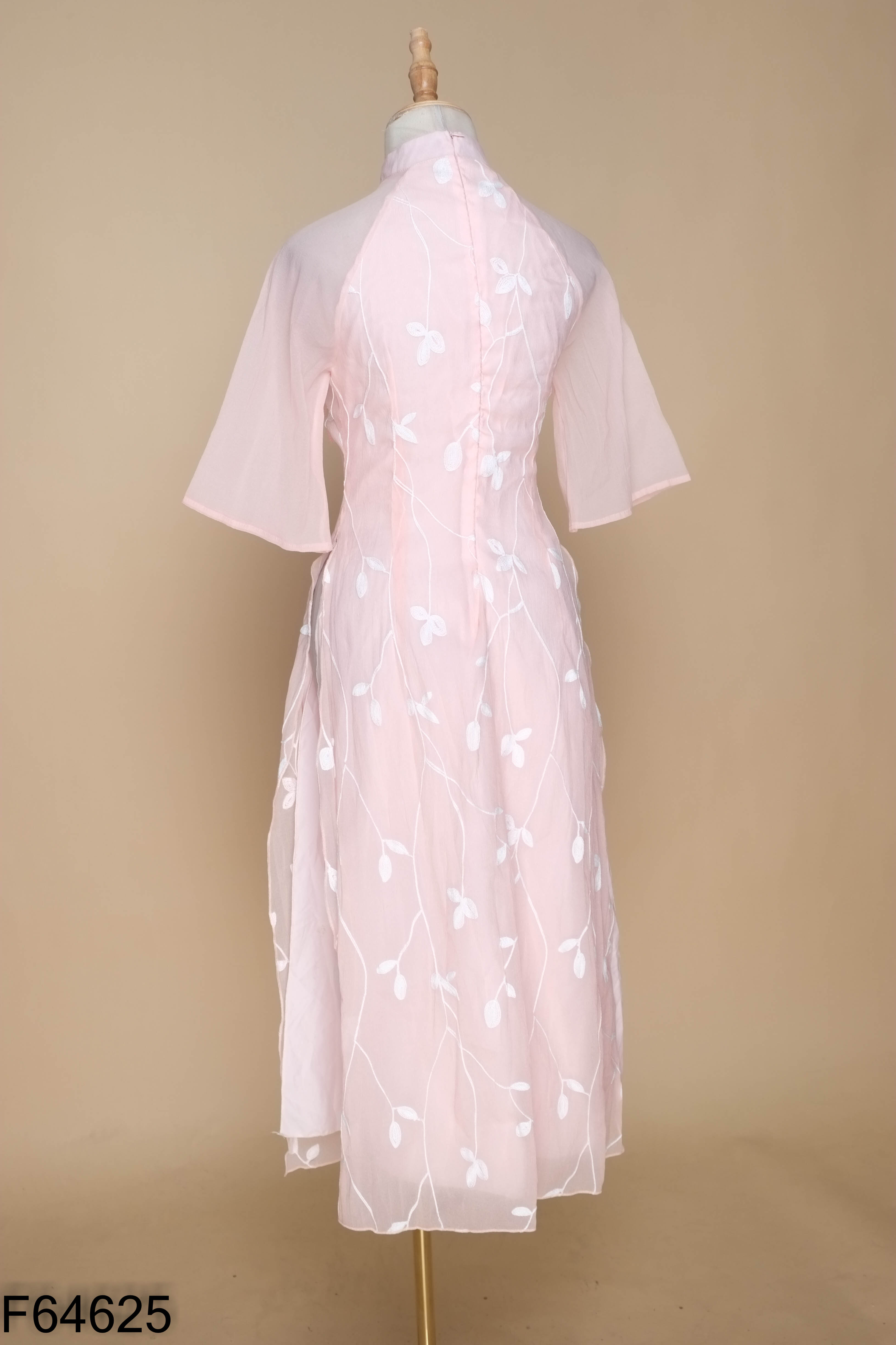 Áo dài voan hồng 1999 CLOSET thêu