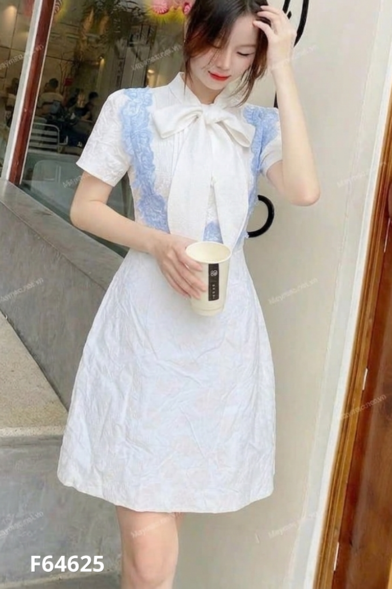 Váy trắng LES DETTES MAINS buộc nơ cổ
