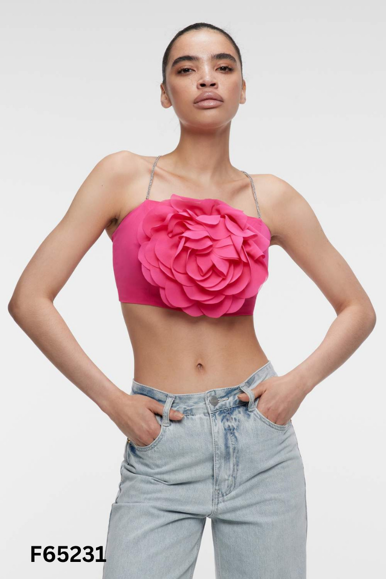 Áo cup ngực BERSHKA hồng phối dây đá