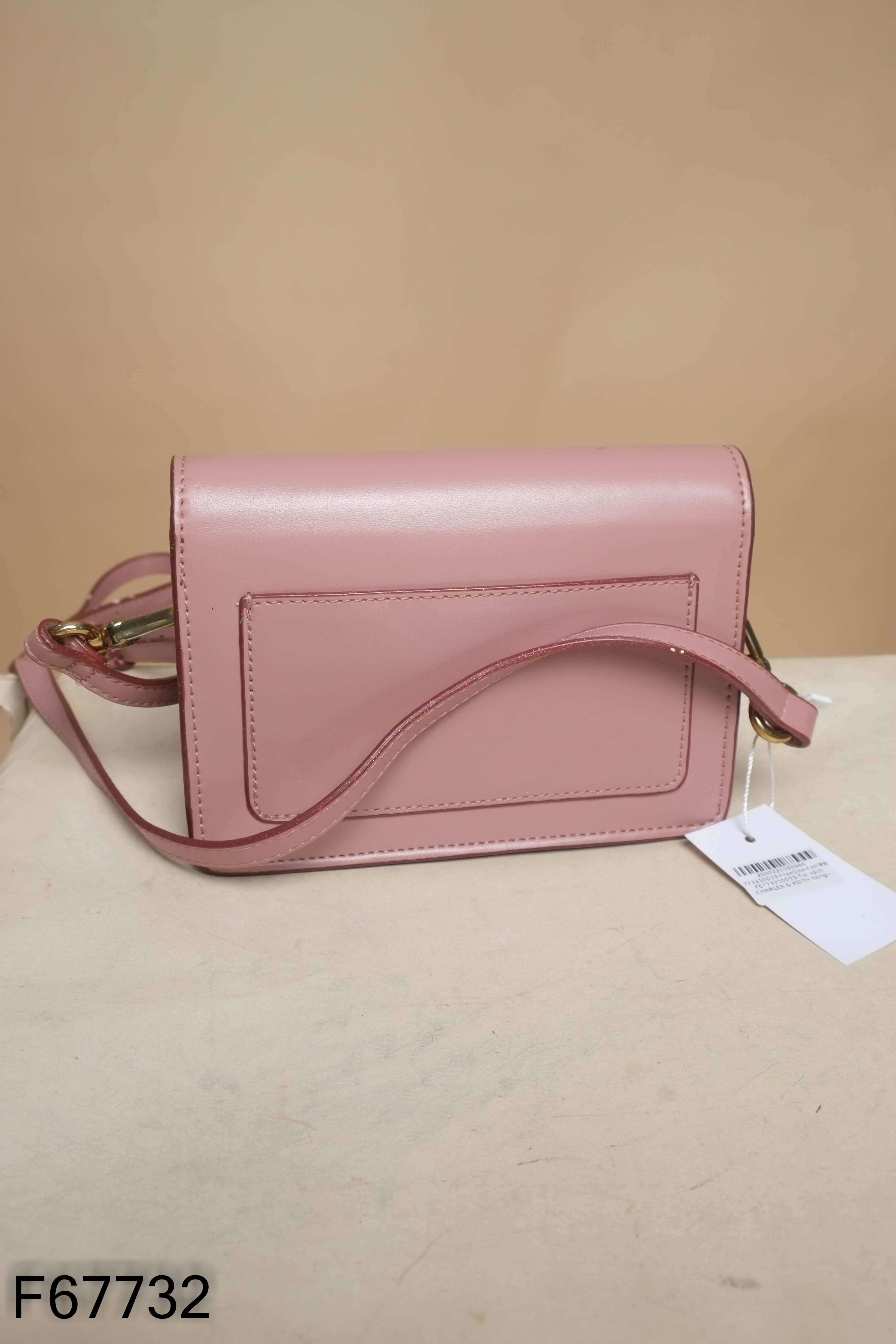 Túi xách CHARLES & KEITH hồng