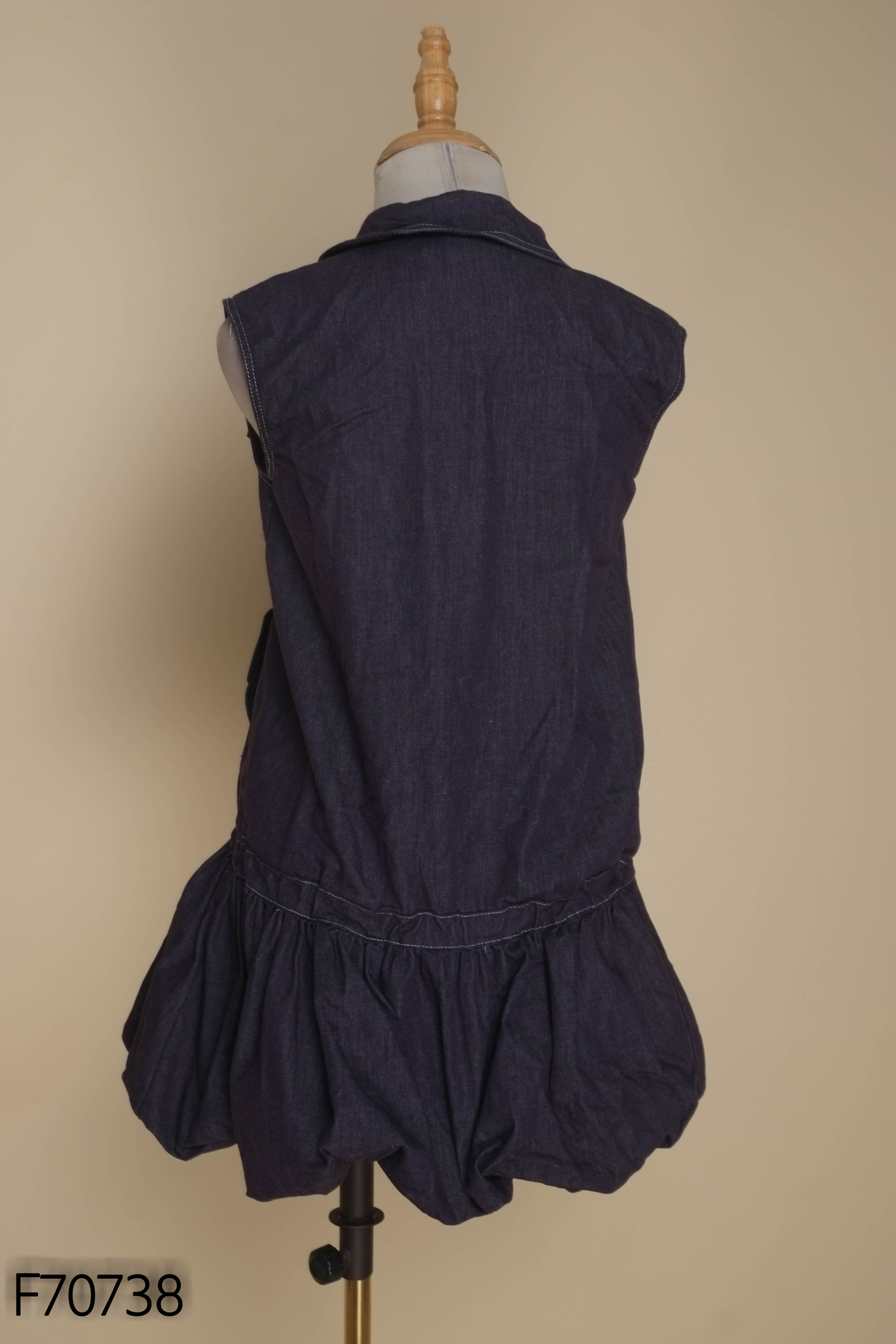 Váy jeans xanh dáng bí